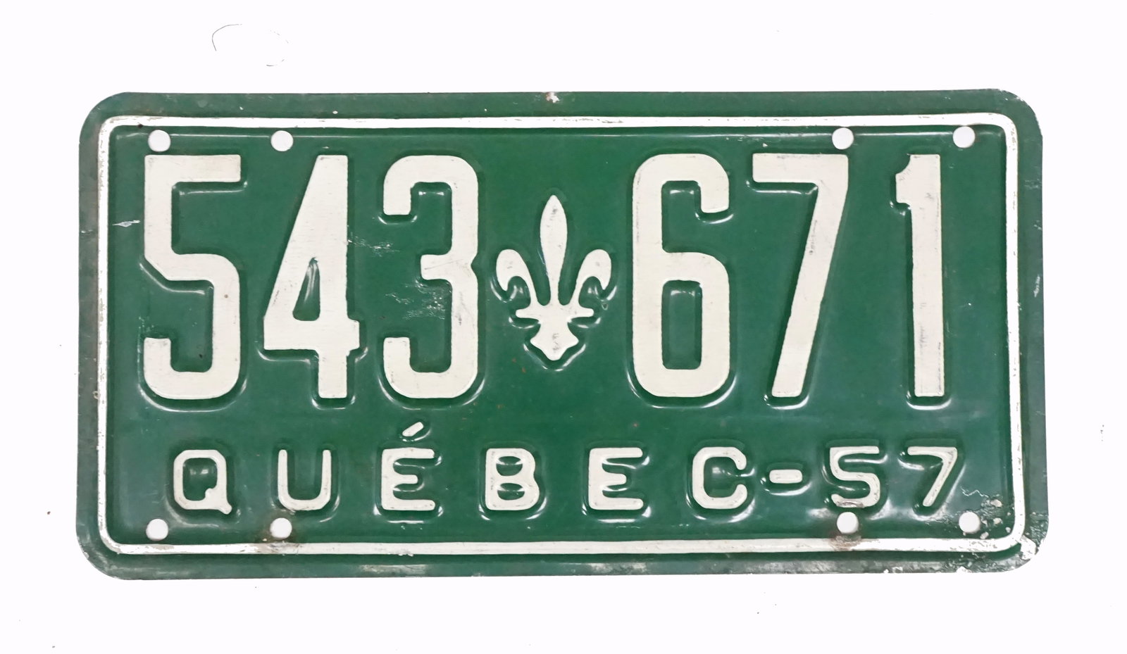 1957 license plate #543-671: 1957 plaque auto #543-671 du Québec en aluminium Rapport de condition: bonne état ------------- 1957 license plate #543-671 From Quebec in Aluminium Condition Report: good conditi