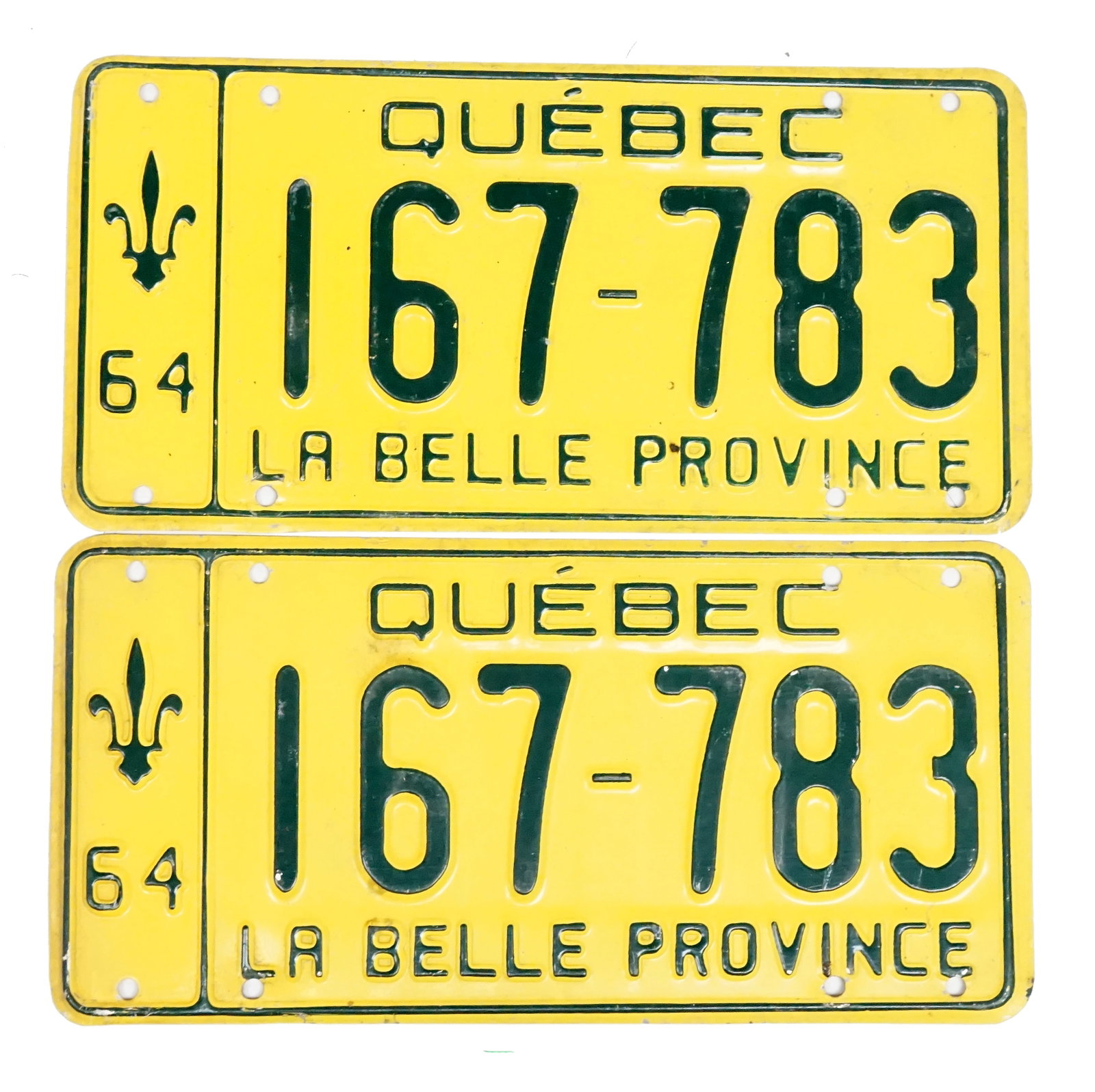 1964 license plate pair #167-783: 1964 paire de plaques d'auto #167-783 du Québec en aluminium Rapport de condition: bonne état ------------- 1964 license plate pair #167-783 From Quebec in Aluminium Condition Report: good