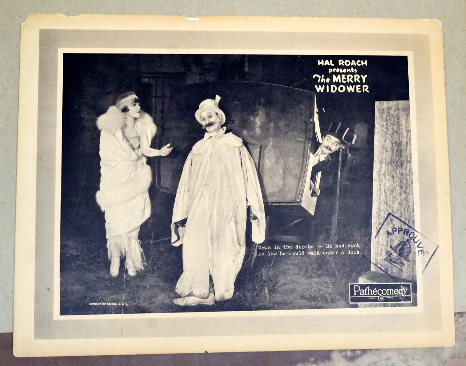 Collection of silent film memorabilia and vintage posters (14 pieces) - 9