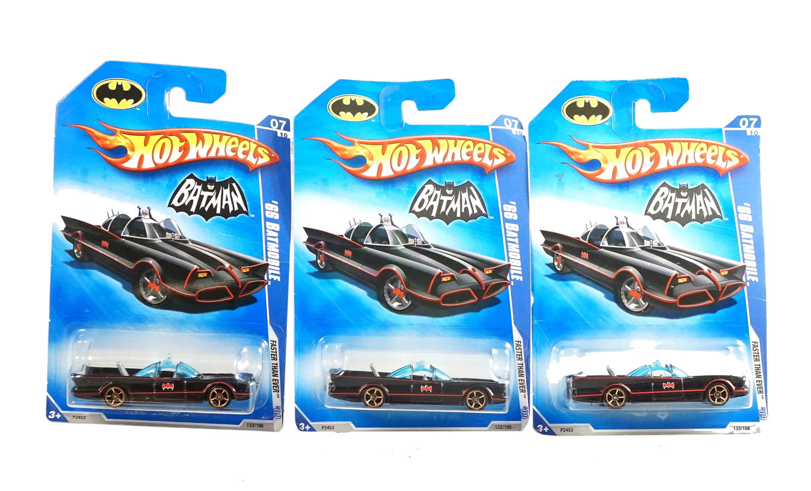 Hot Wheels - 3 X Batmobile: Hot Wheels 3 x Batmobile 1966 de la série Faster then ever 2009, 1/64 dans son emballage d'origine Rapport de condition: neuf ------------- Hot Wheels 3 X Batmobile 1966 model from the 2009