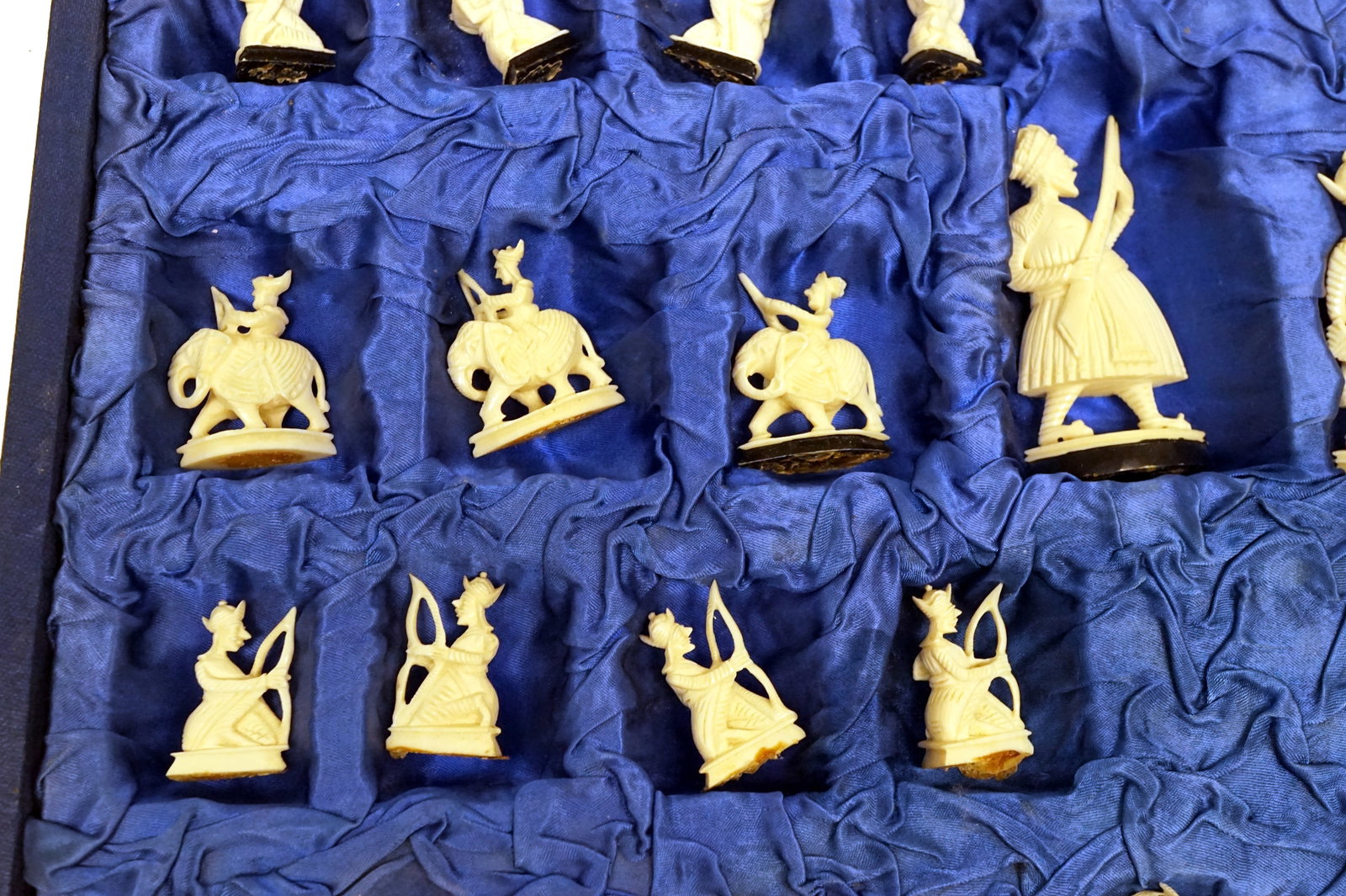 Sculpt chess Pieces - 3