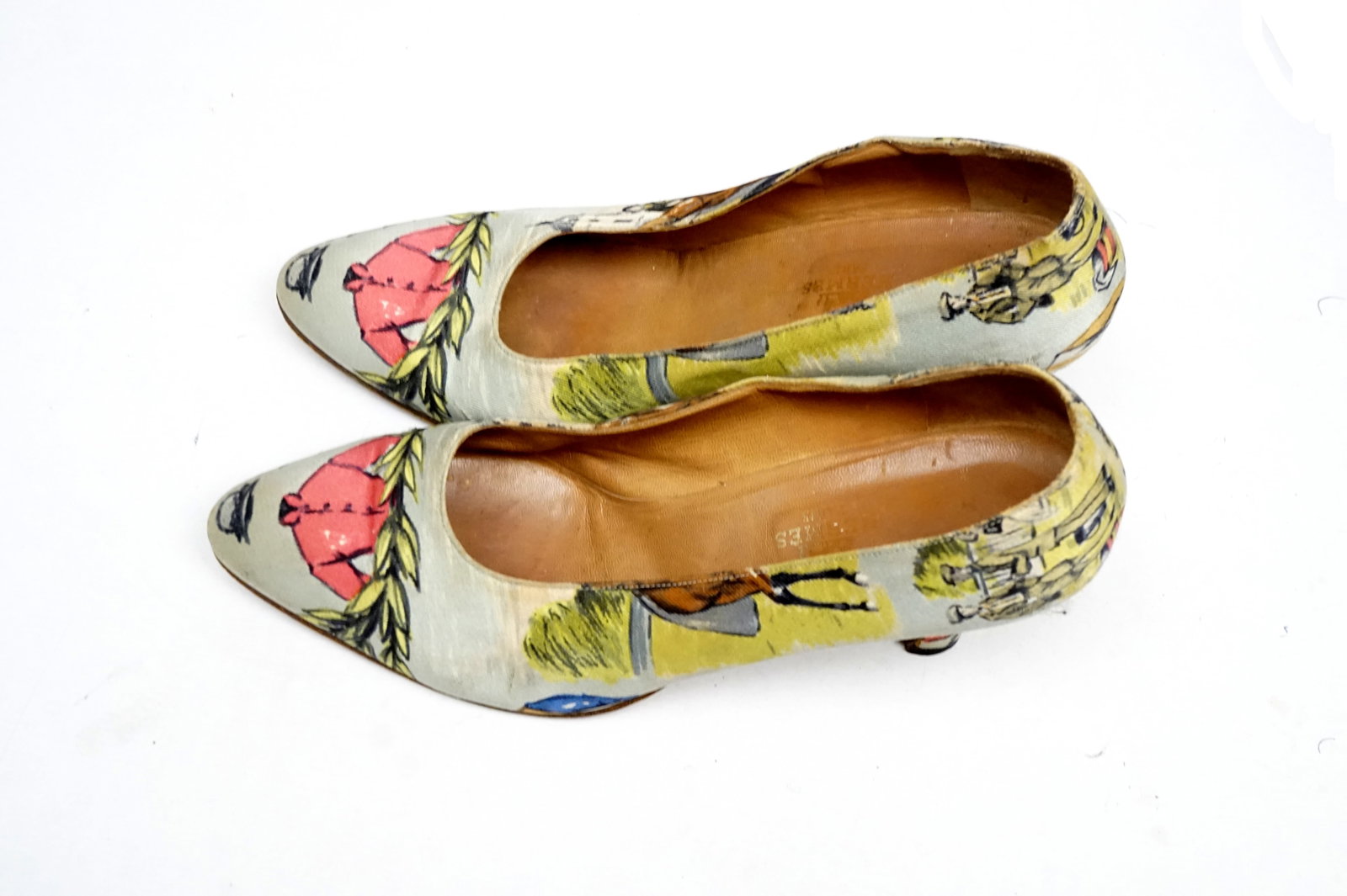3 pairs of Hermes shoes - 3