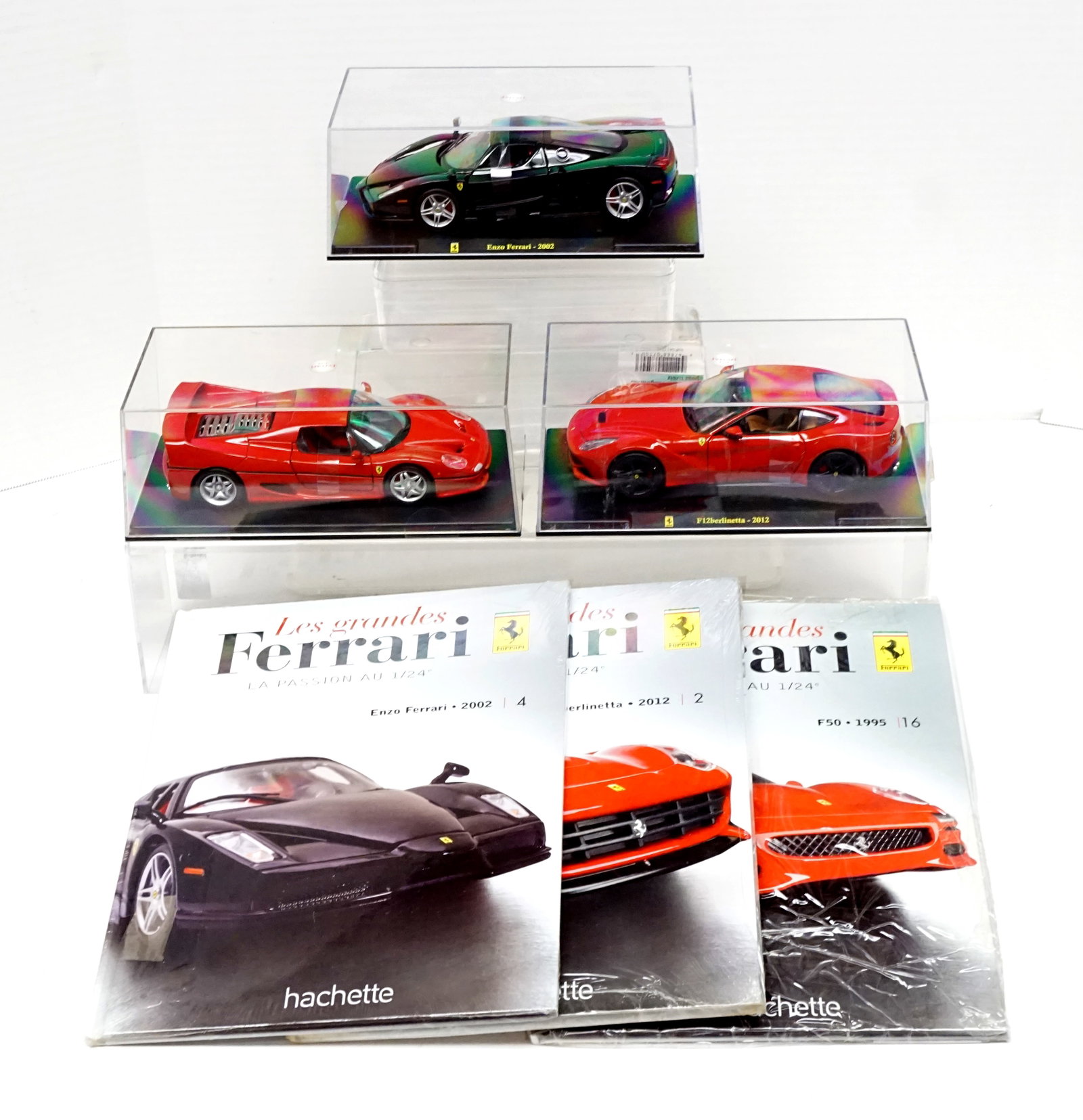 Hachette - The Great Ferrari (1 of 8)