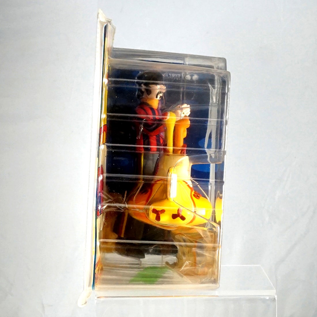 The Beatles - Ringo with yellow Submarine - 4