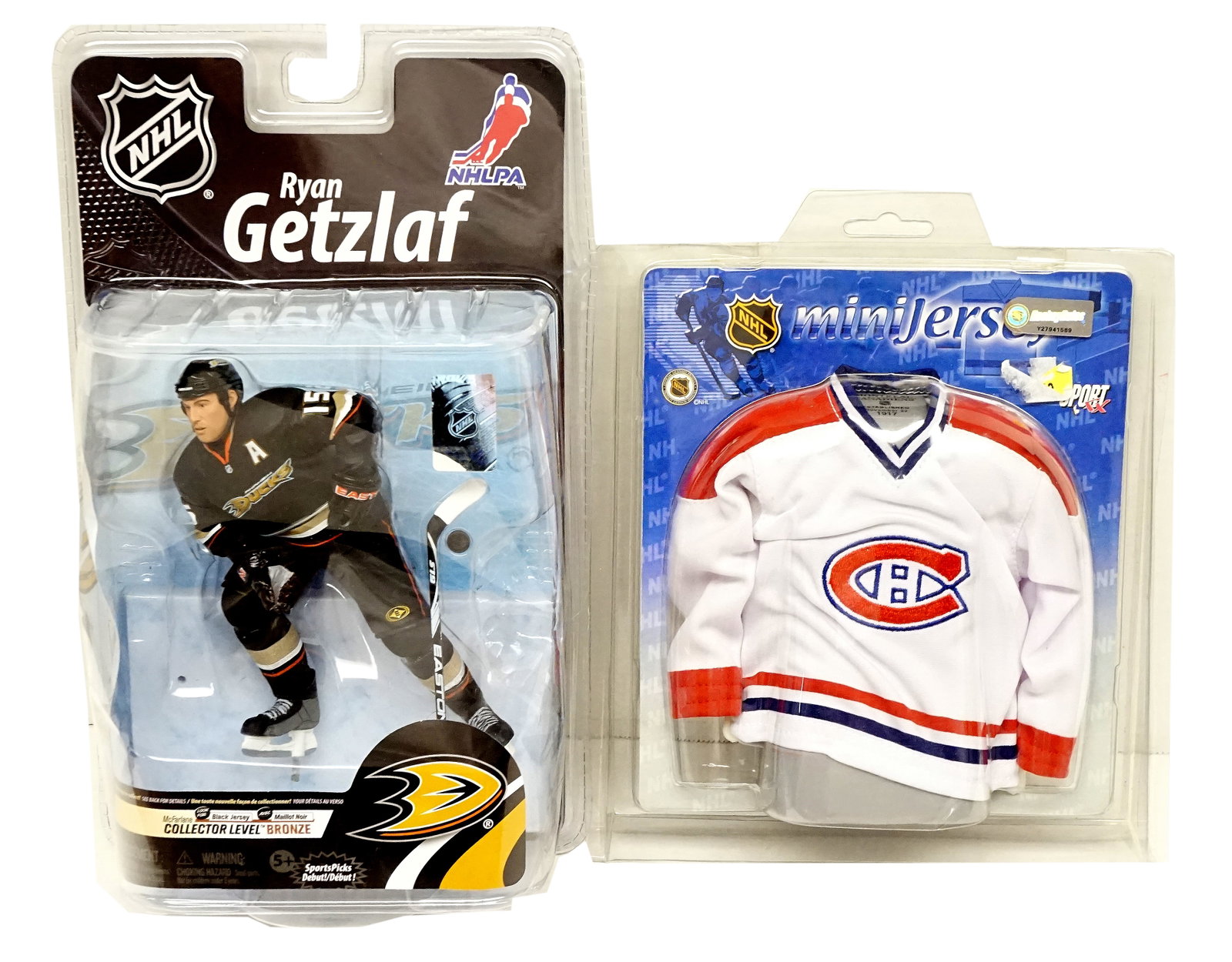 McFarlane + Sportfx - Ryan Getzlaf-Mini jersey (1 of 4)