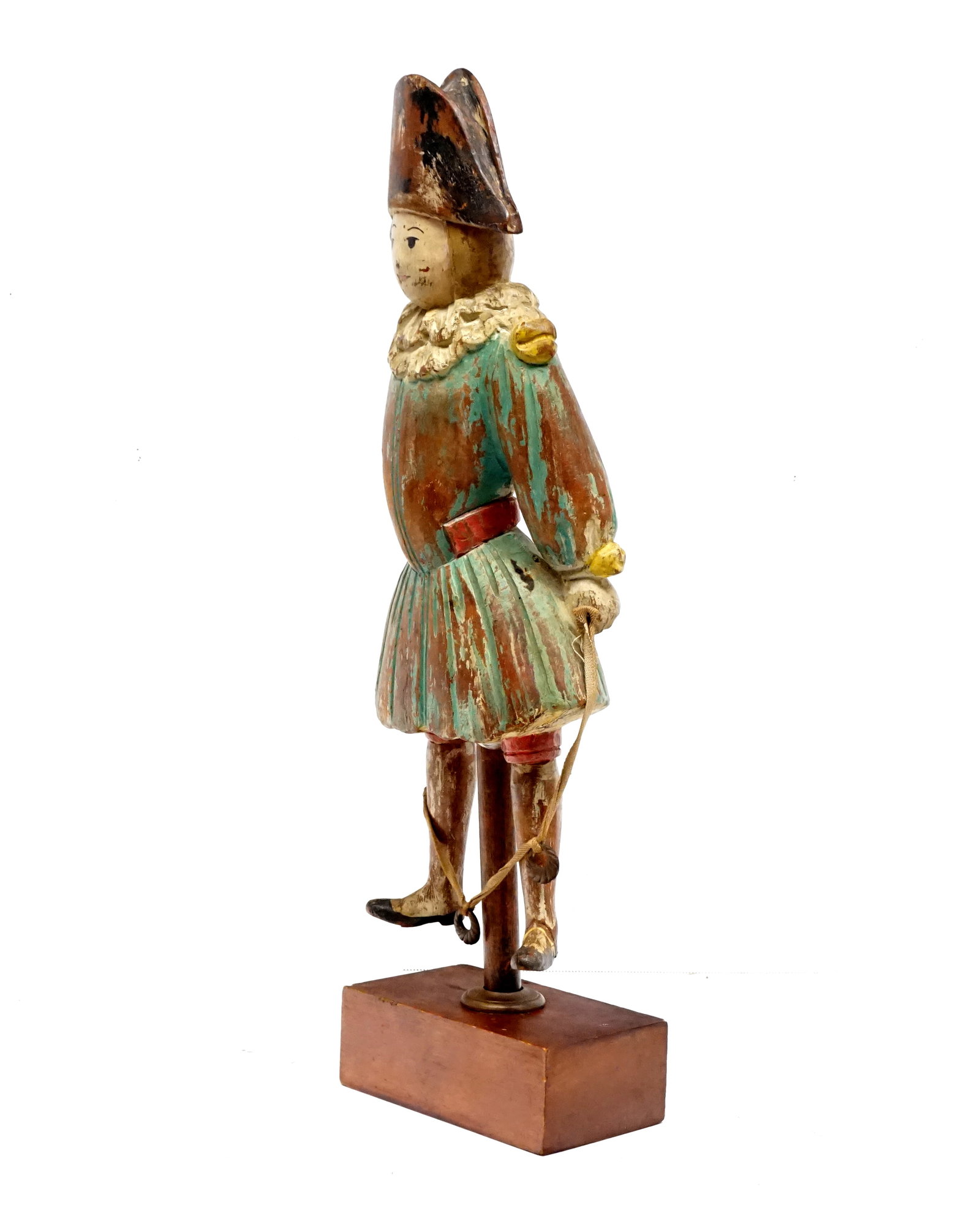 Carved wood Statuette - 6