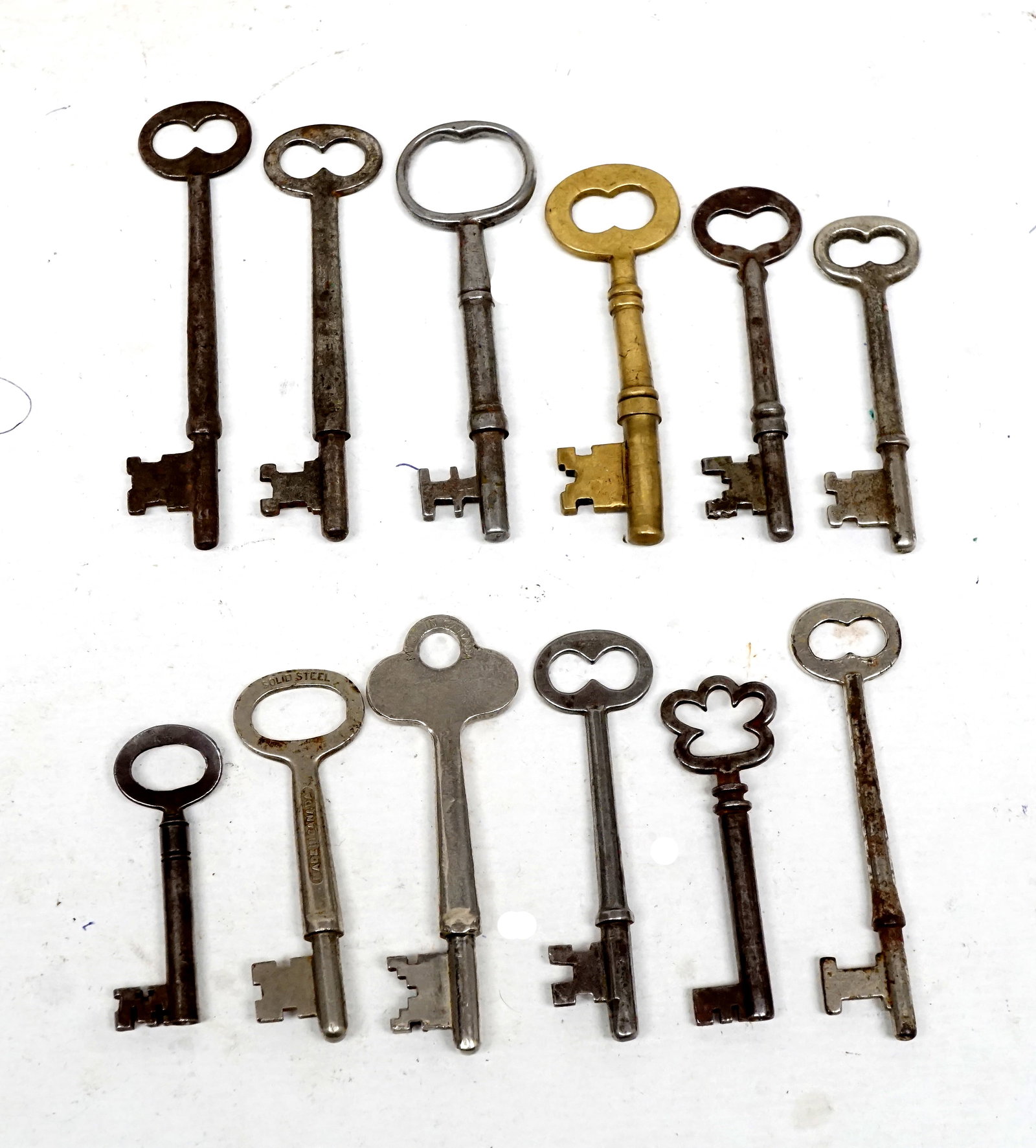 set of antique keys - 3
