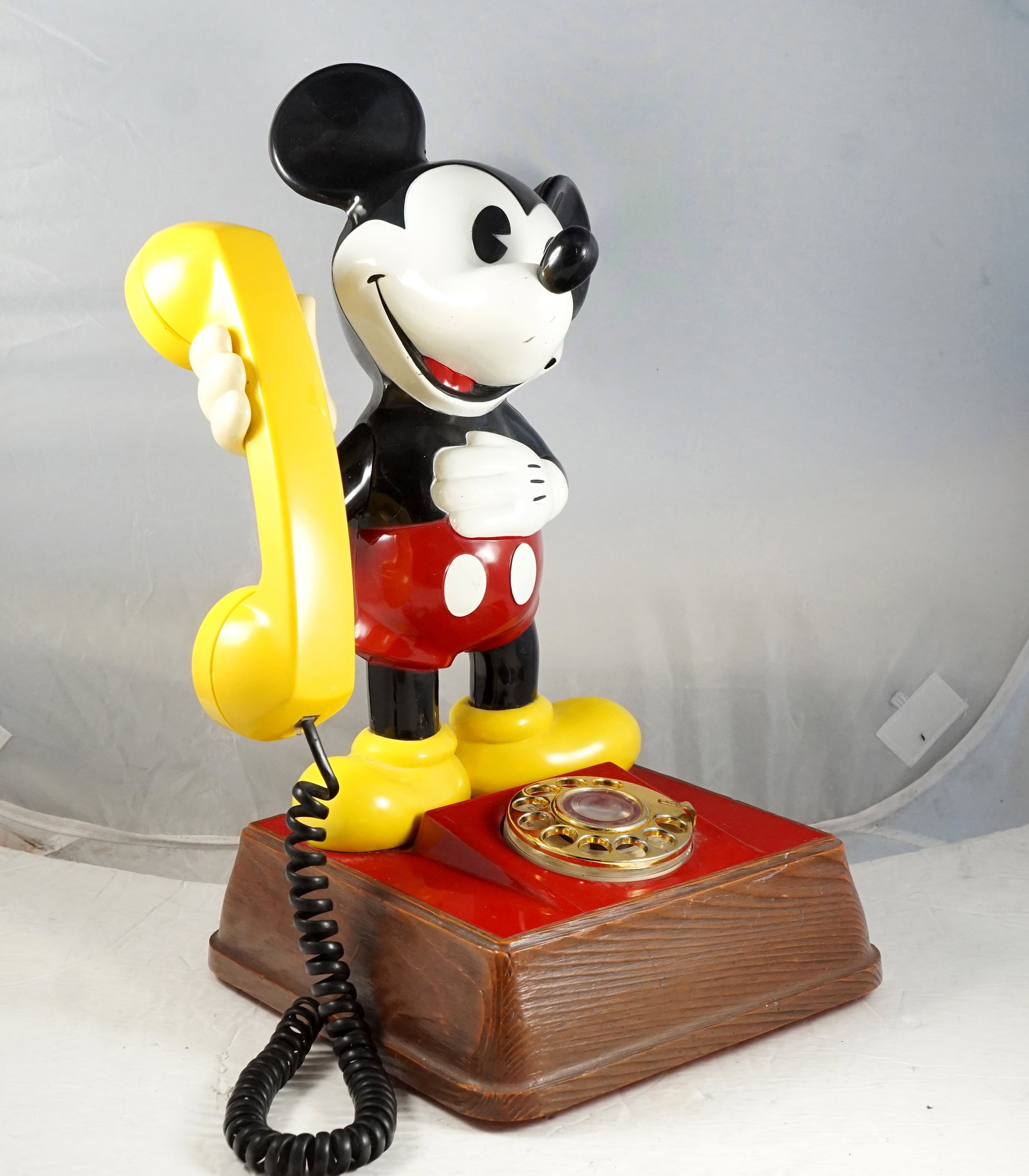 1976 Disney Mickey mouse landline phone - 5