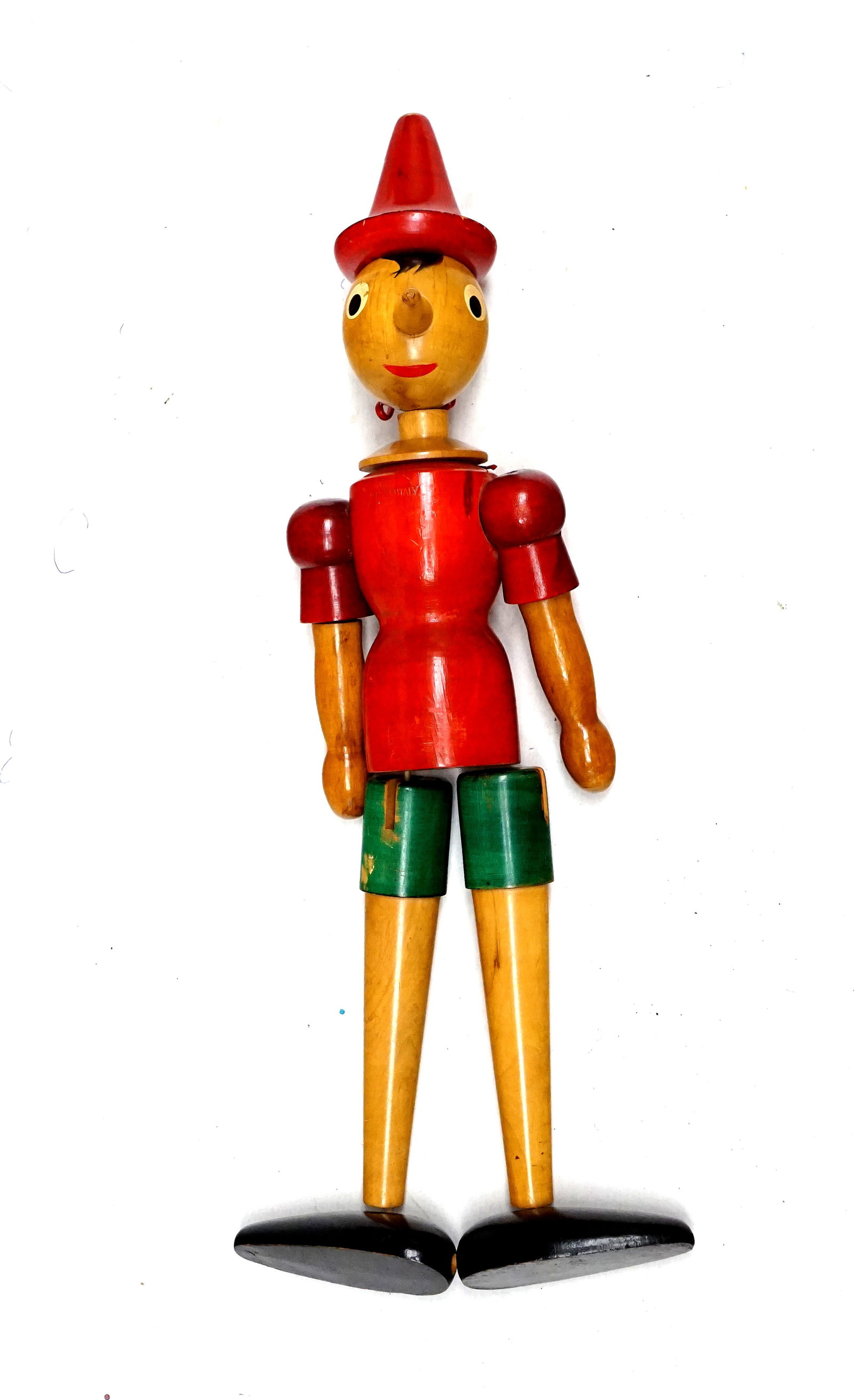 Antique Pinocchio Doll: Poupée ancienne Pinocchio Articuler en bois Dimension: 16" 40.6 cm ------------- Antique Pinocchio Doll Wooden with Articulated Function Dimension: 16" 40.6 cm