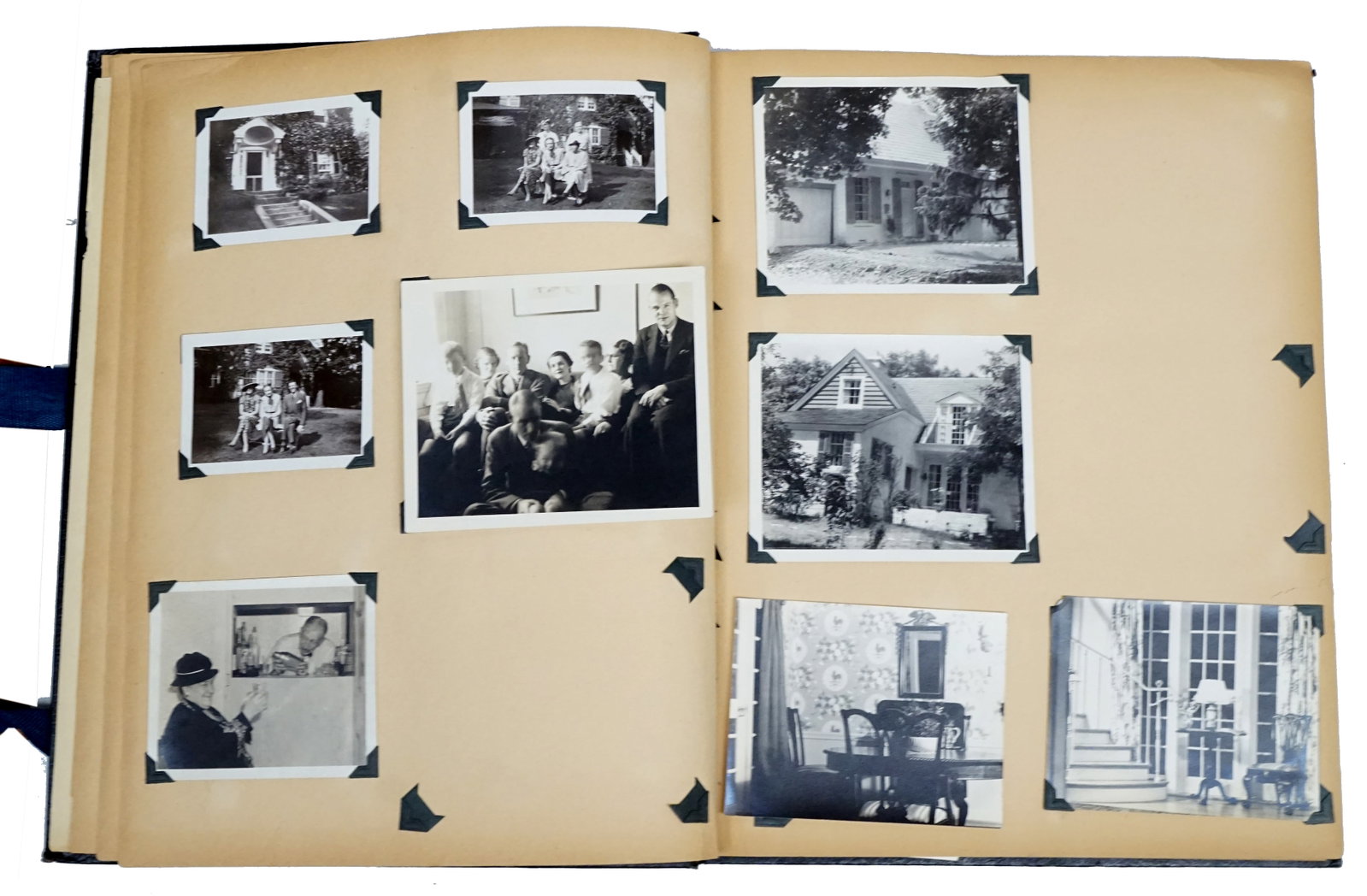 4 Scrapbooks - 9