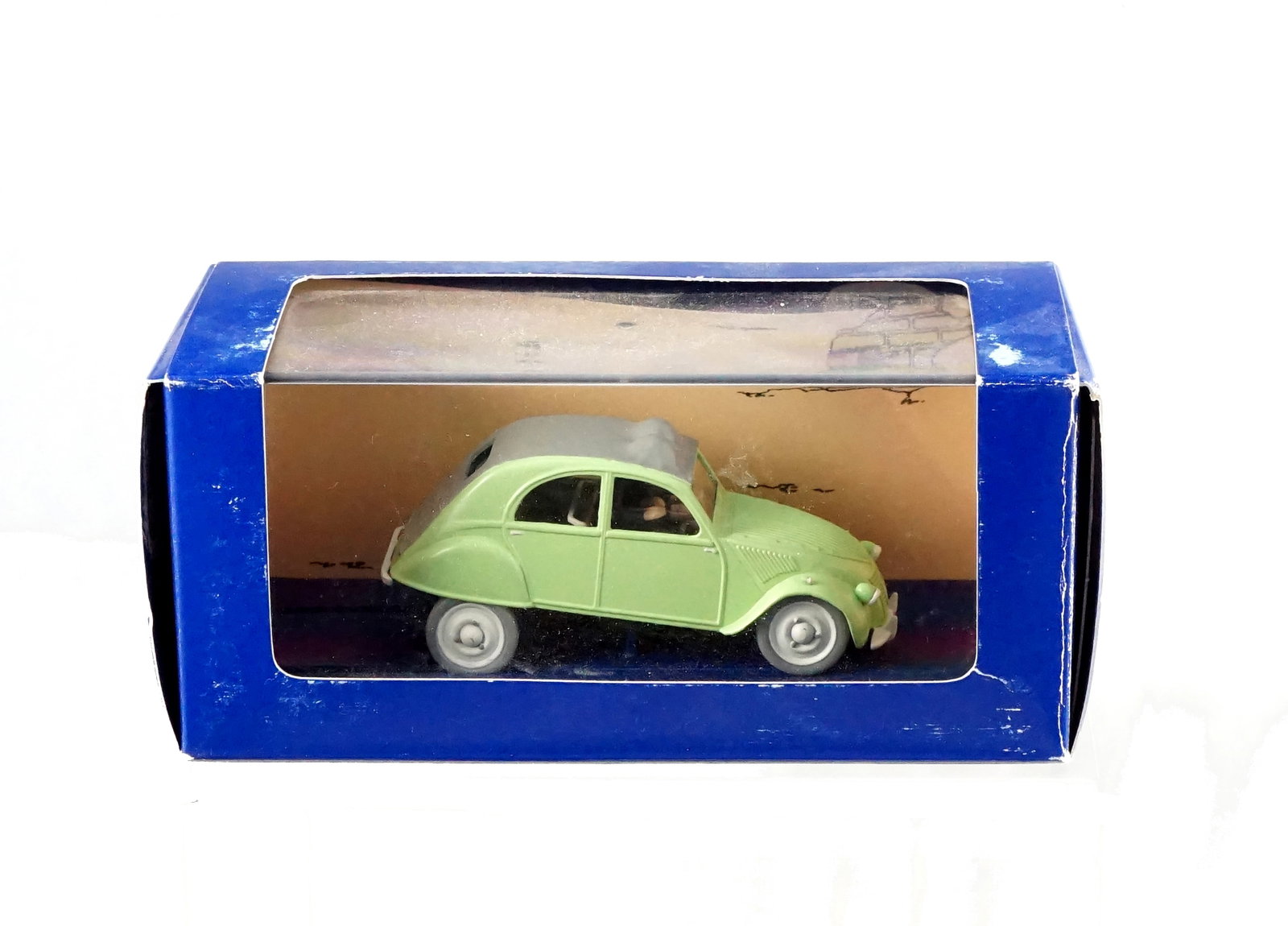Tintin cars (or Tintin-themed cars) - 3