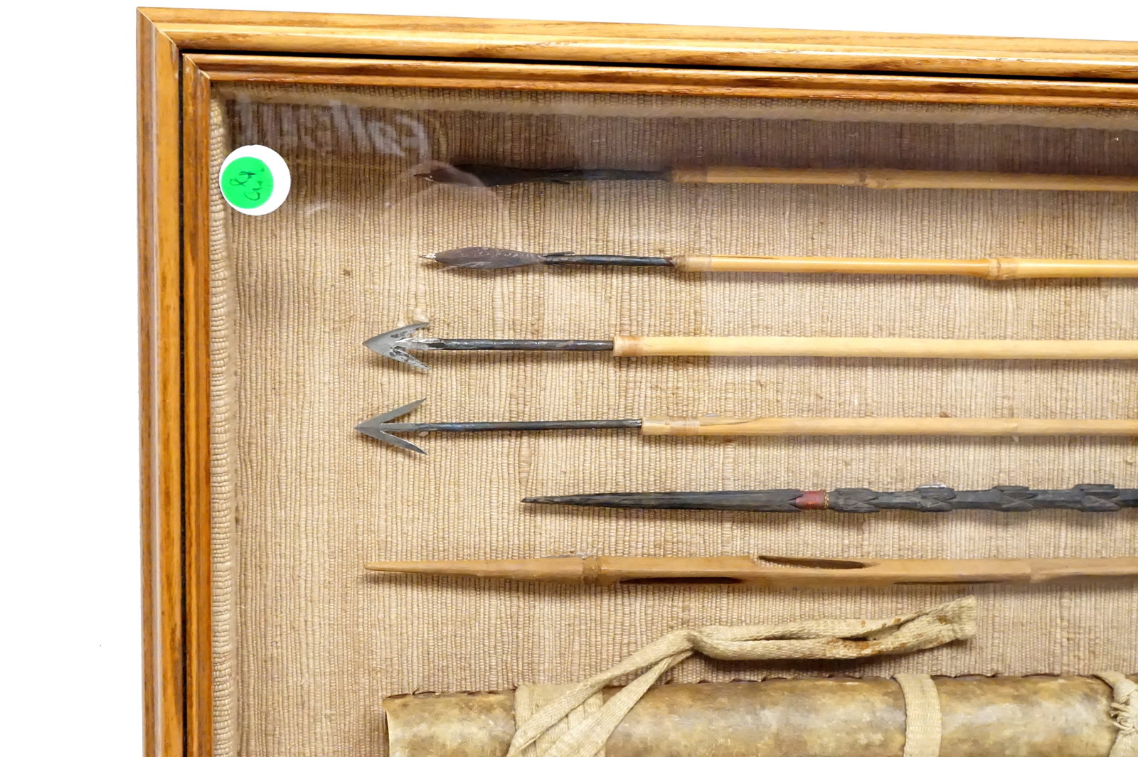 Africa Carquard and 6 framed arrows - 2
