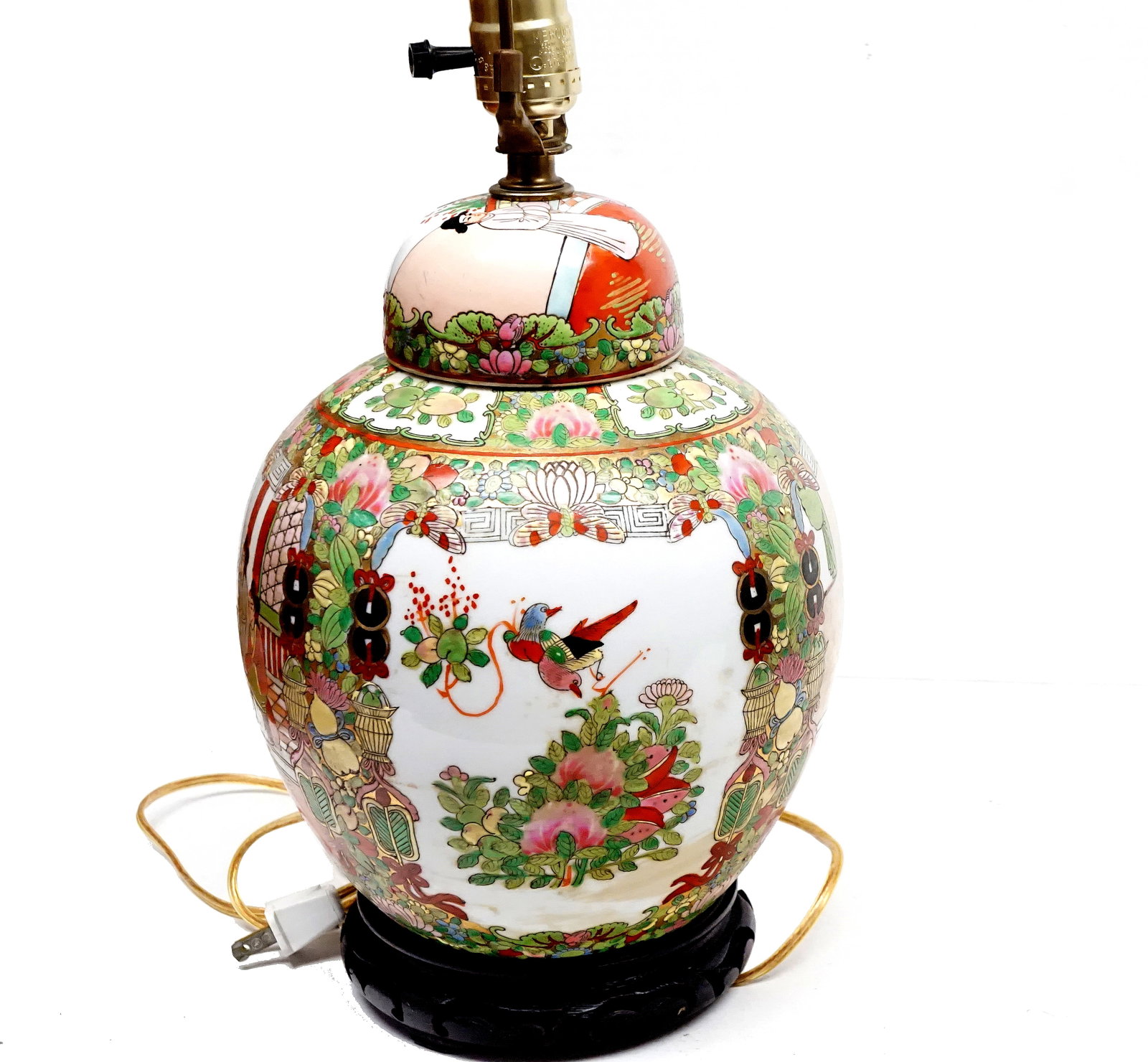 Lamp from an antique Chinese hand-painted porcelain pot. - 6