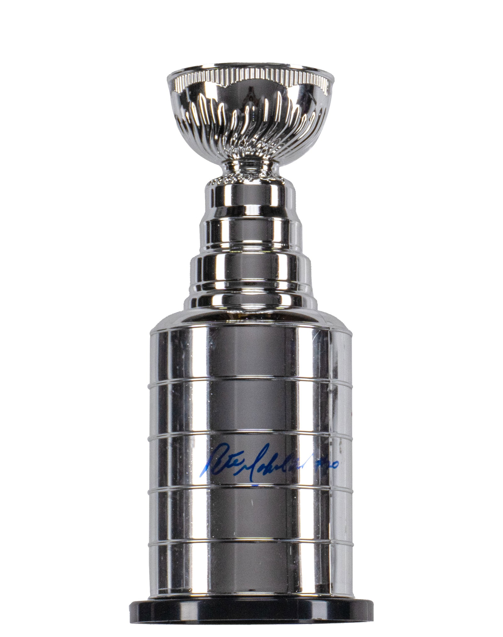 Mini Stanley Cup, signed by Pete Mahovlich, Canadiens: Mini coupe Stanley, signée Pete Mahovlich, Canadiens Faite de plastique dans sa boite de présentation, signée au feutre Pete Mahovlich, hologramme et certificat de Signature pro