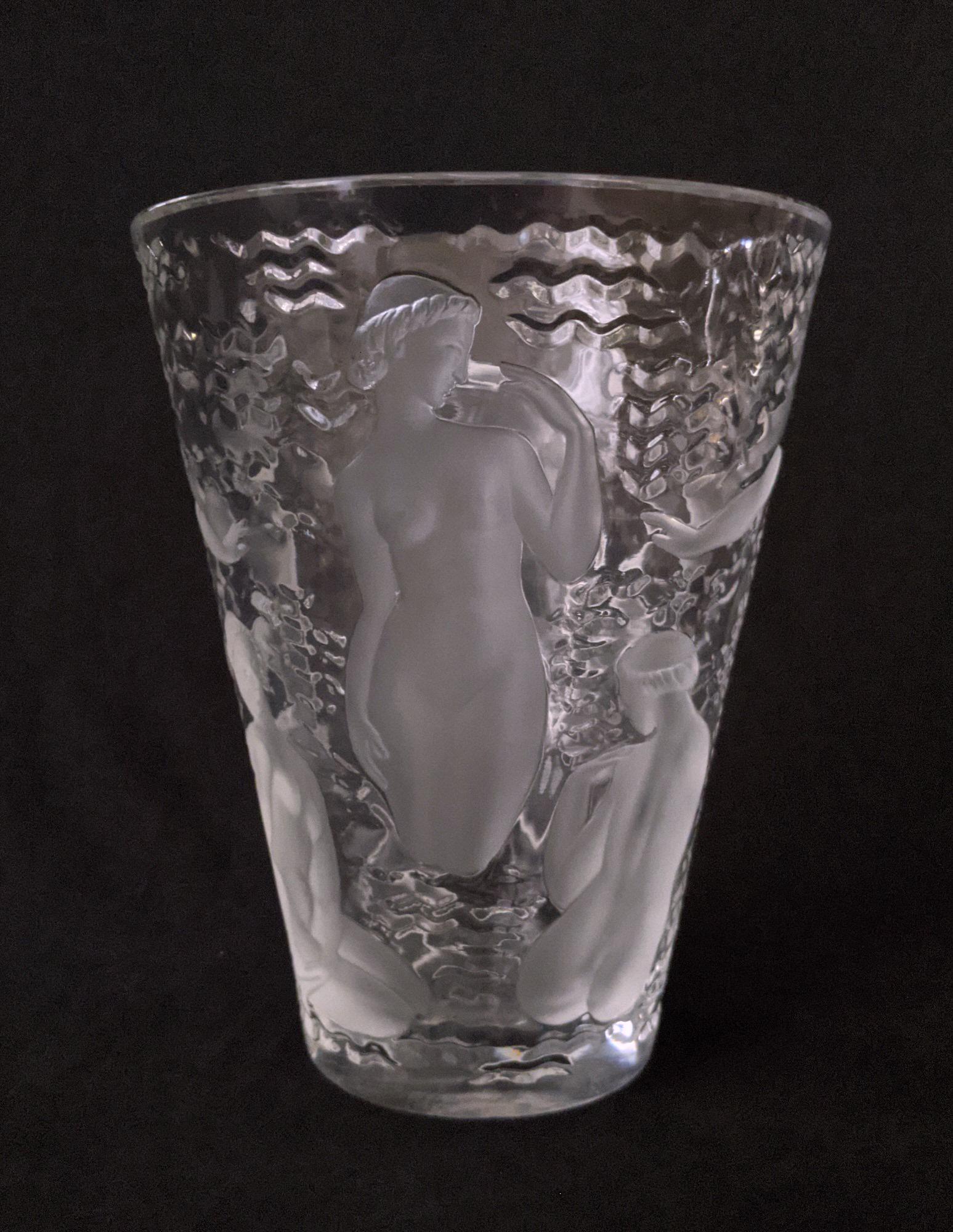 Lalique Crystal - Ondines vase (1 of 5)