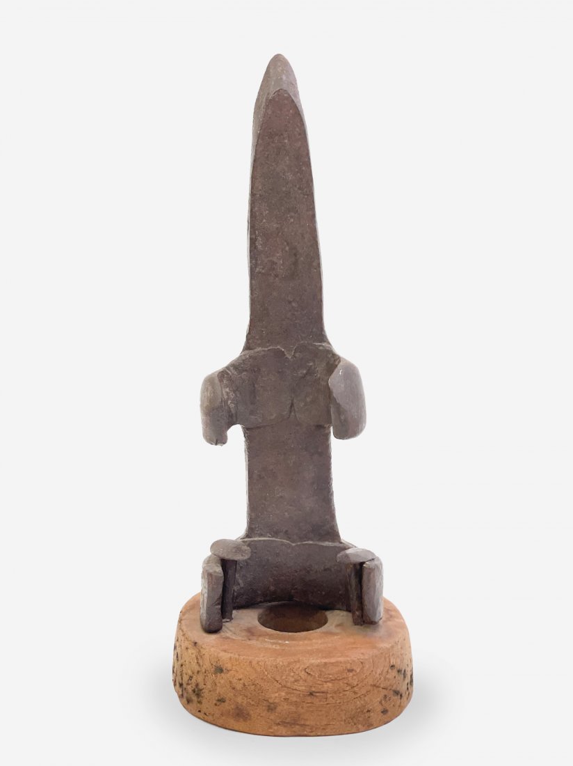 African iron tribal spearhead (1 of 4)