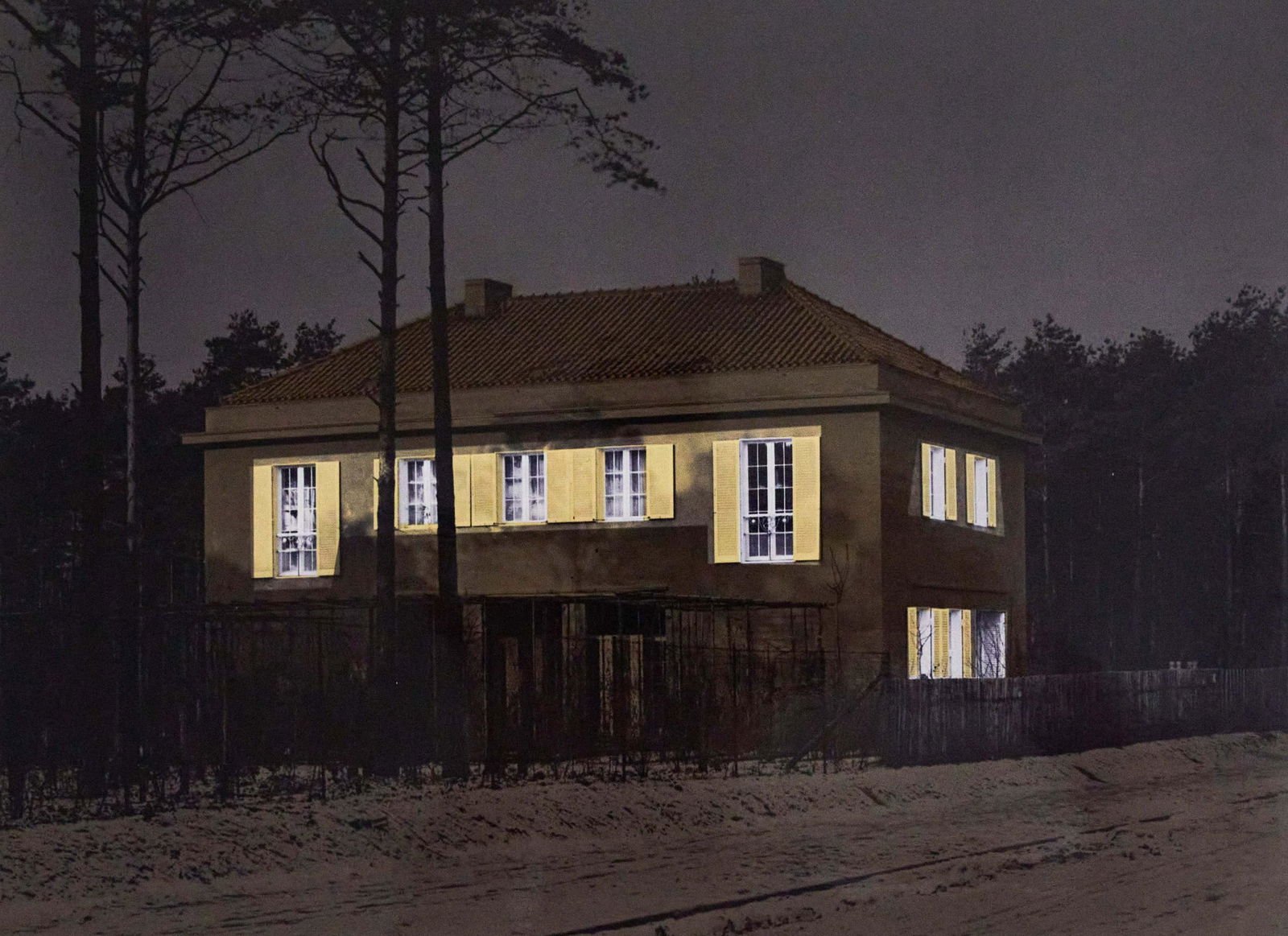 Thomas Ruff - H.P.B. 01: Lot 40 Thomas Ruff German (b. 1958) H.P.B. 01 (2001-02) c-print pencil signed verso, numbered 29/150 image: 6 7/8 x 9 7/16 inches sheet: 9 7/16 x 11 13/16 inches published by Texte Zur Kunst, Berlin<