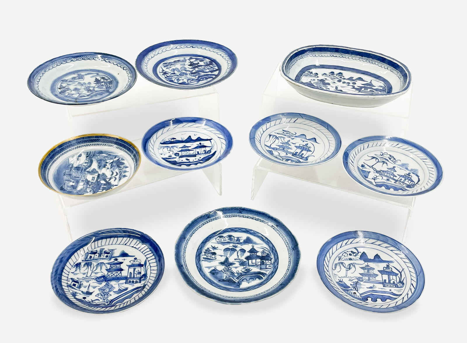 Group of Chinese Export Porcelain Blue and White Dishes (1 of 4)