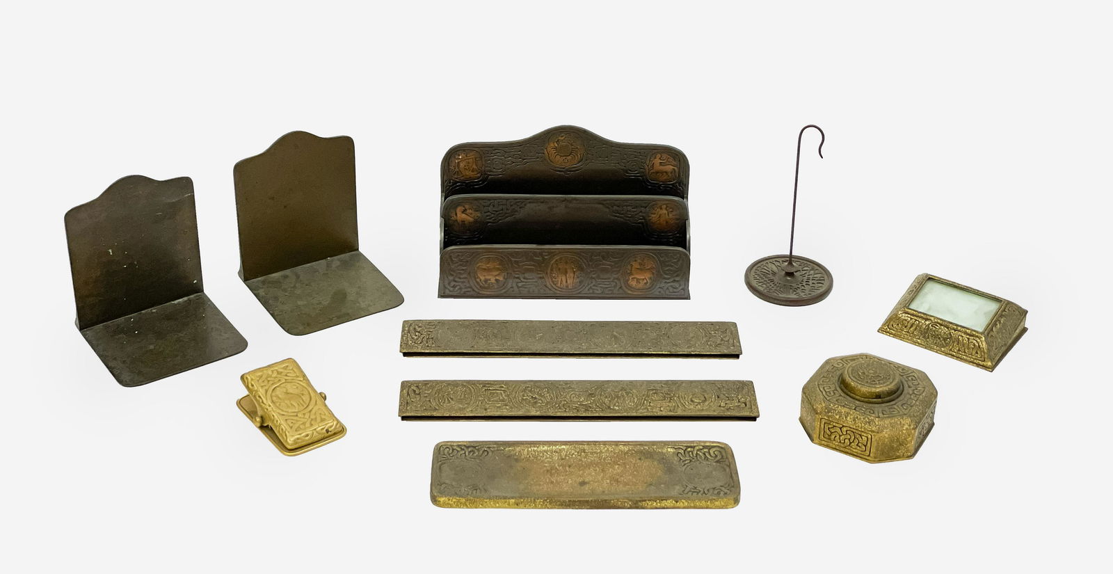 Tiffany Studios - Zodiac & Pine Needle Desk Set (10 (1 of 8)