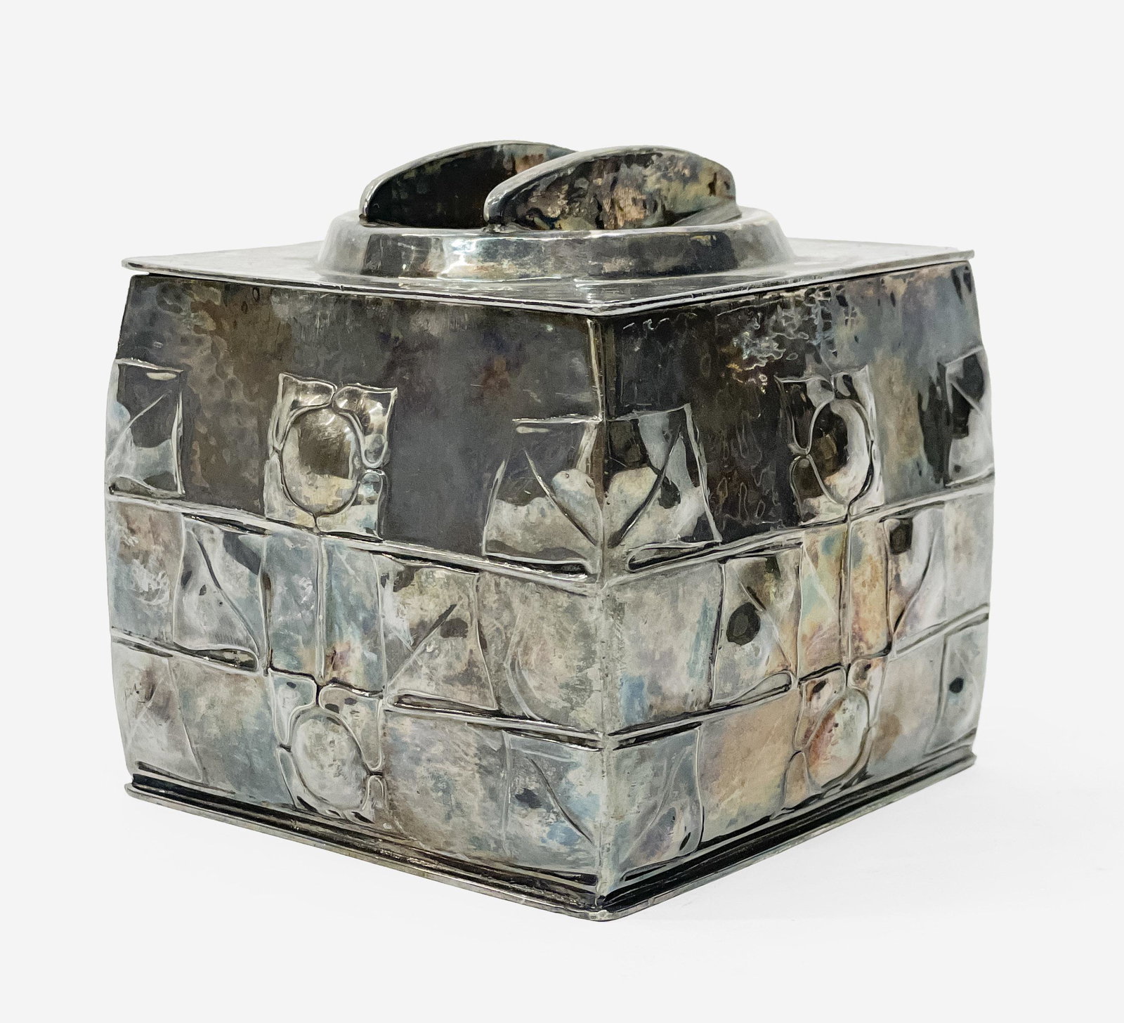 Archibald Knox - Biscuit Box (1 of 6)