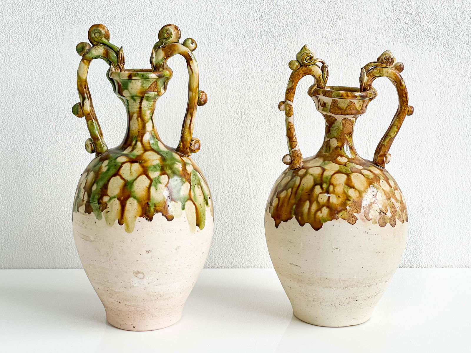 2 Chinese Tang Style Sancai Glazed Pottery Vases (1 of 8)