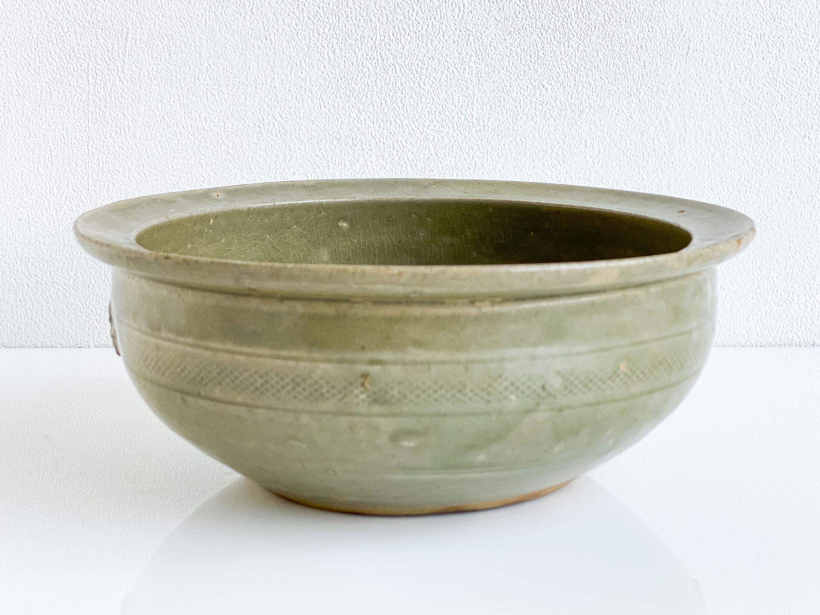 Chinese Yaozhou Style Celadon Glazed Ceramic Bowl (1 of 6)
