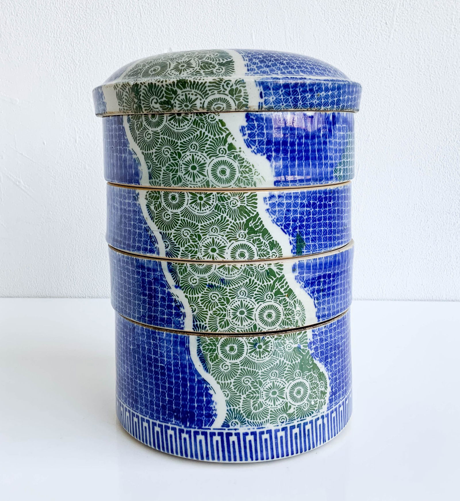 Japanese Ceramic Covered Food Container, JÅ«bako (1 of 8)