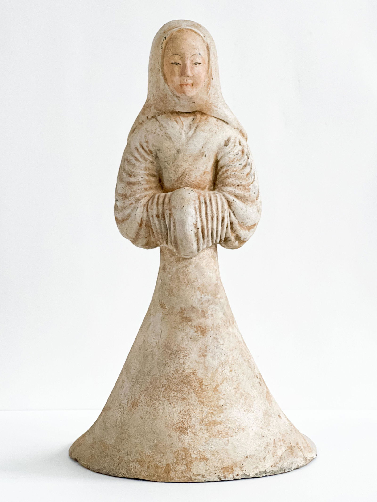 Chinese Painted Pottery Figure of a Court Lady (1 of 11)
