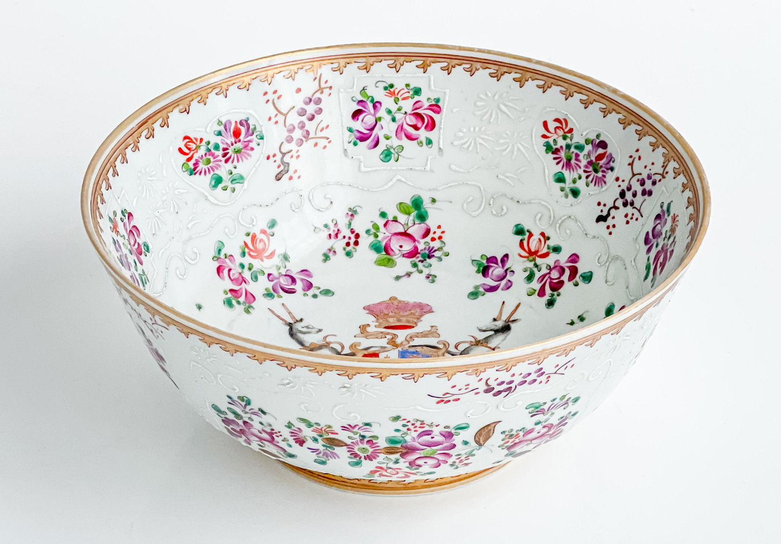 Samson Porcelain Armorial Bowl (1 of 7)
