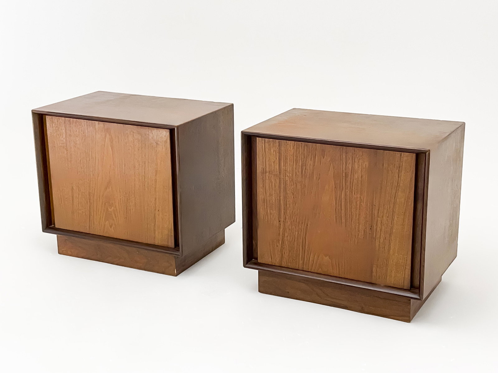 Danish Modern Bedside Tables, Pair (1 of 6)