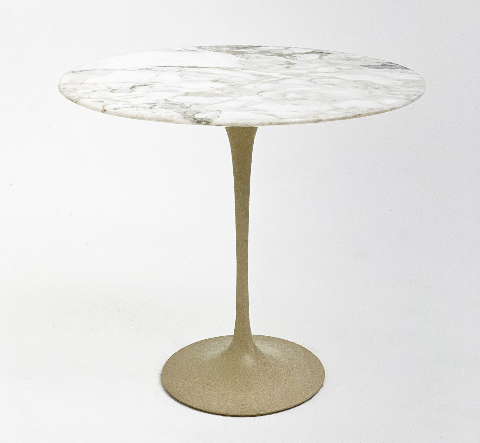 Eero Saarinen for Knoll Tulip Side Table (1 of 5)