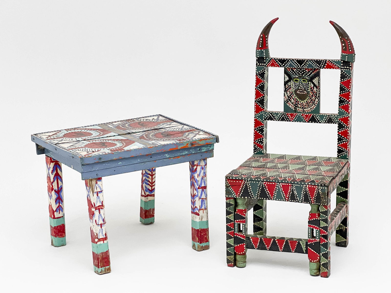 Ramón Castro Angulo - Chair with Horns / Miniature Table (1 of 7)