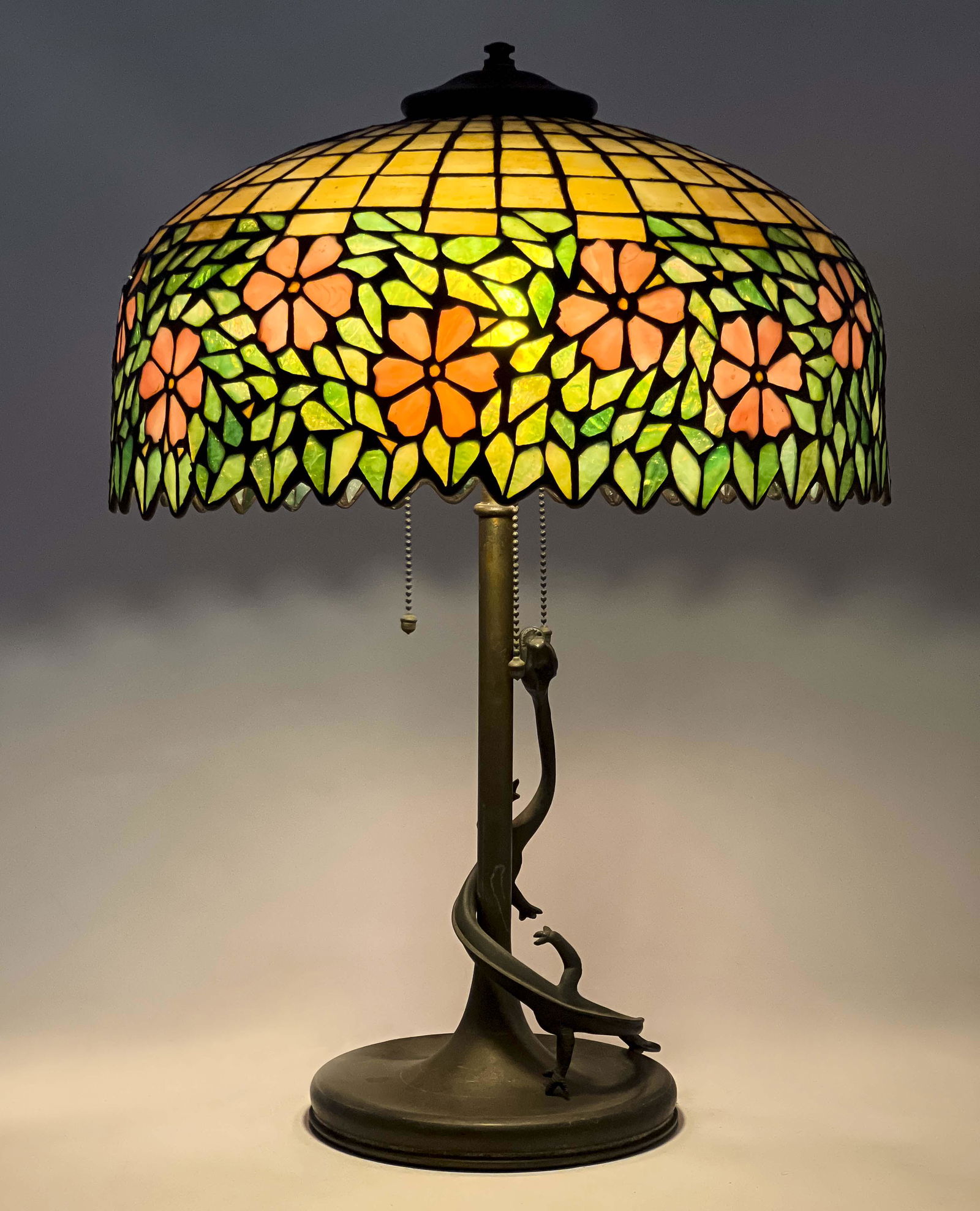 Tiffany Style Table Lamp (1 of 5)