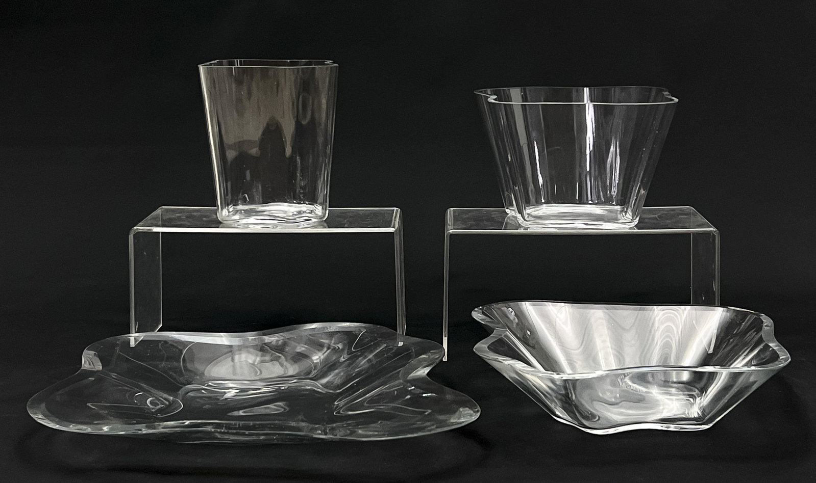 Alvar Aalto 'Flower' Dishes, group of 4: Lot 183 Alvar Aalto 'Flower' Dishes, group of 4 this lot is comprised of 1 platter and 3 bowls of varying sizes, 3 etched Alvar Aalto to underside, platter incised 37/1384 smallest bowl: 6 x 5 x 4 3/4