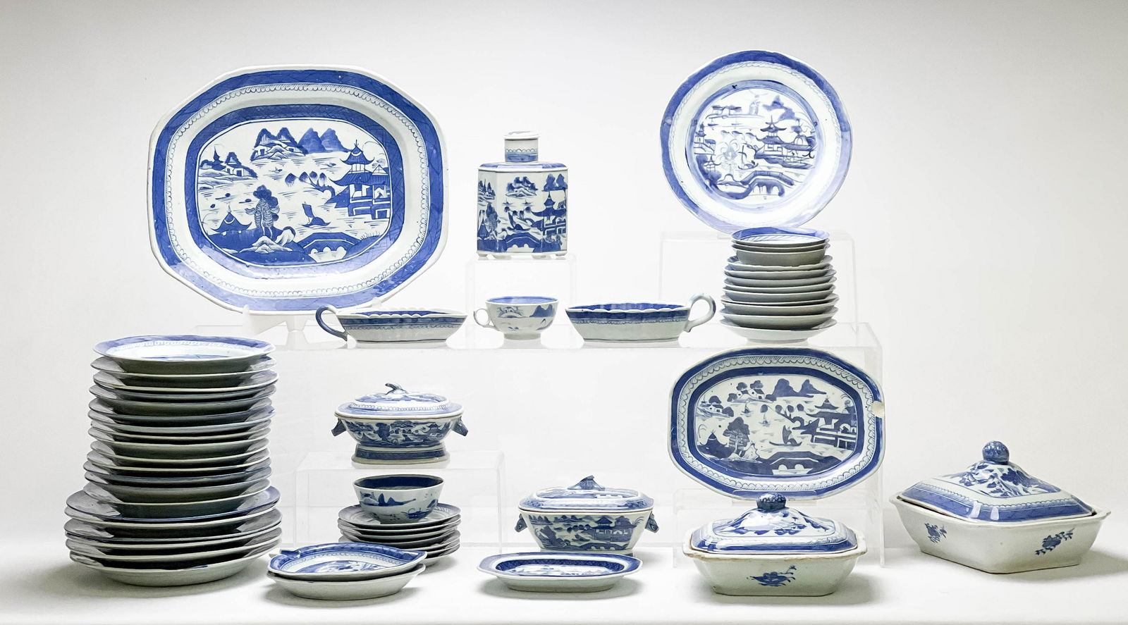 Chinese Export Porcelain Canton Ware Partial Service (1 of 8)