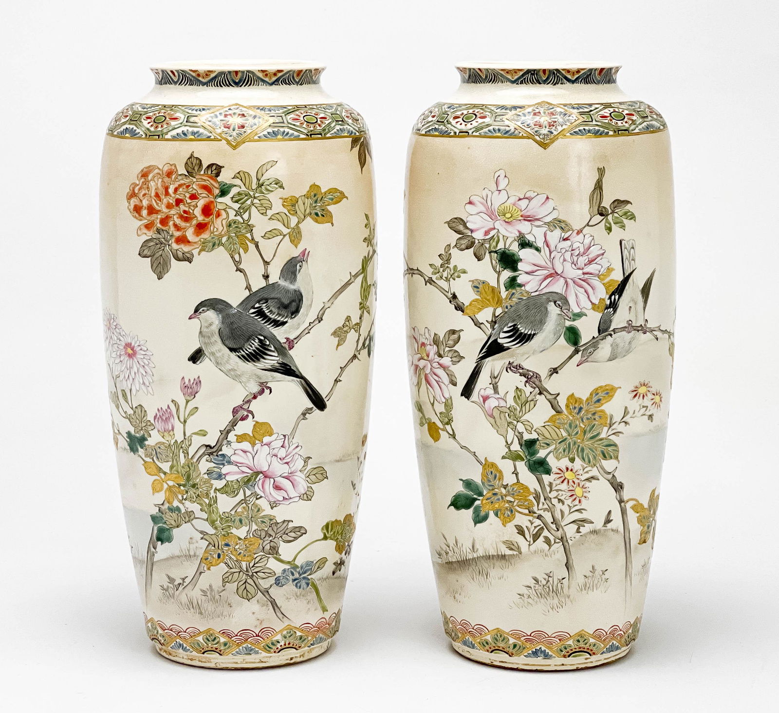 Pair Satsuma Vases with Bird Decoration (1 of 7)
