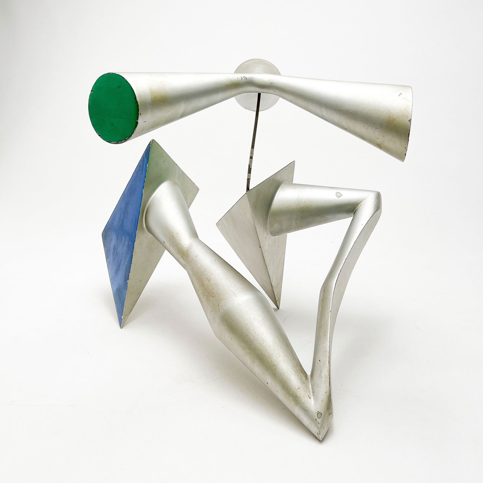 Forrest Myers - Untitled (Kinetic Sculpture): Lot 11 Forrest Myers American (b.1941) Untitled (Kinetic Sculpture) enameled aluminum 13 x 17 x 10 inches Provenance: Property from the Estate of Rosa and Aaron Esman