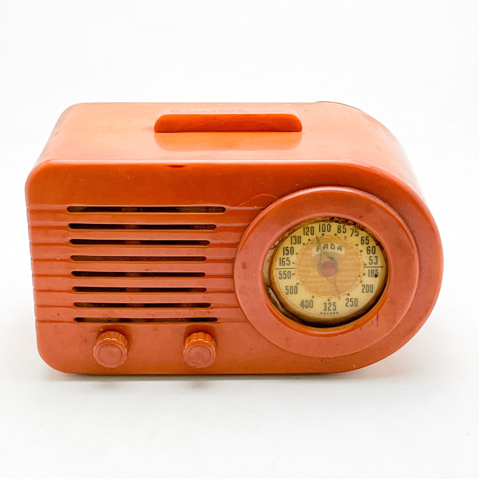 FADA Radios - Bullet Model 1000 Radio (1 of 4)