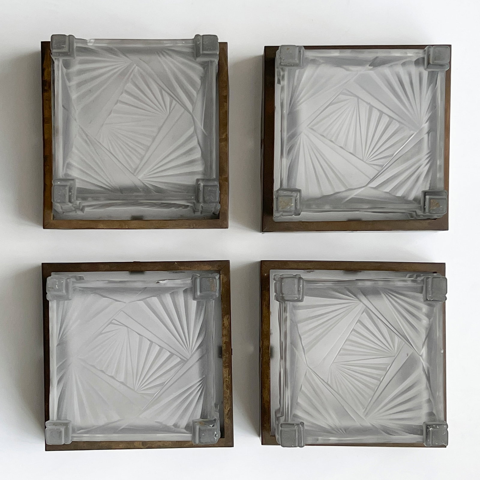 Four J. Robert Art Deco Glass Light Fixtures (1 of 6)