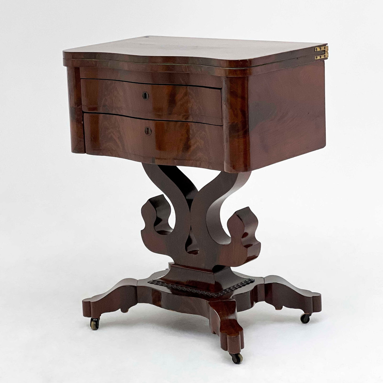 Empire Mahogany Fliptop Game Table (1 of 5)