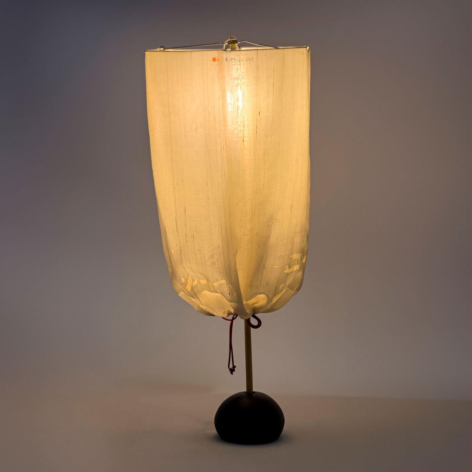 Isamu Noguchi - Akari BB2-K1 Light Sculpture (1 of 9)