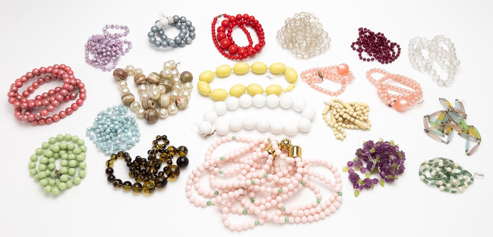 Collection of Vintage Bead Necklaces from Geoffrey Beene Archive: Lot 116 Collection of Vintage Bead Necklaces from Geoffrey Beene Archive (1970s-90s) 18 vintage bead necklaces in various colors and lengths, from the Geoffrey Beene Archive, used as assessories at ru