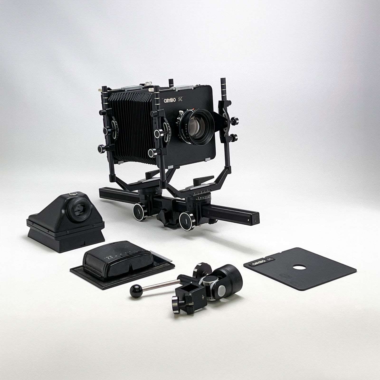Cambo Large Format Camera, 4 x 5 (1 of 5)