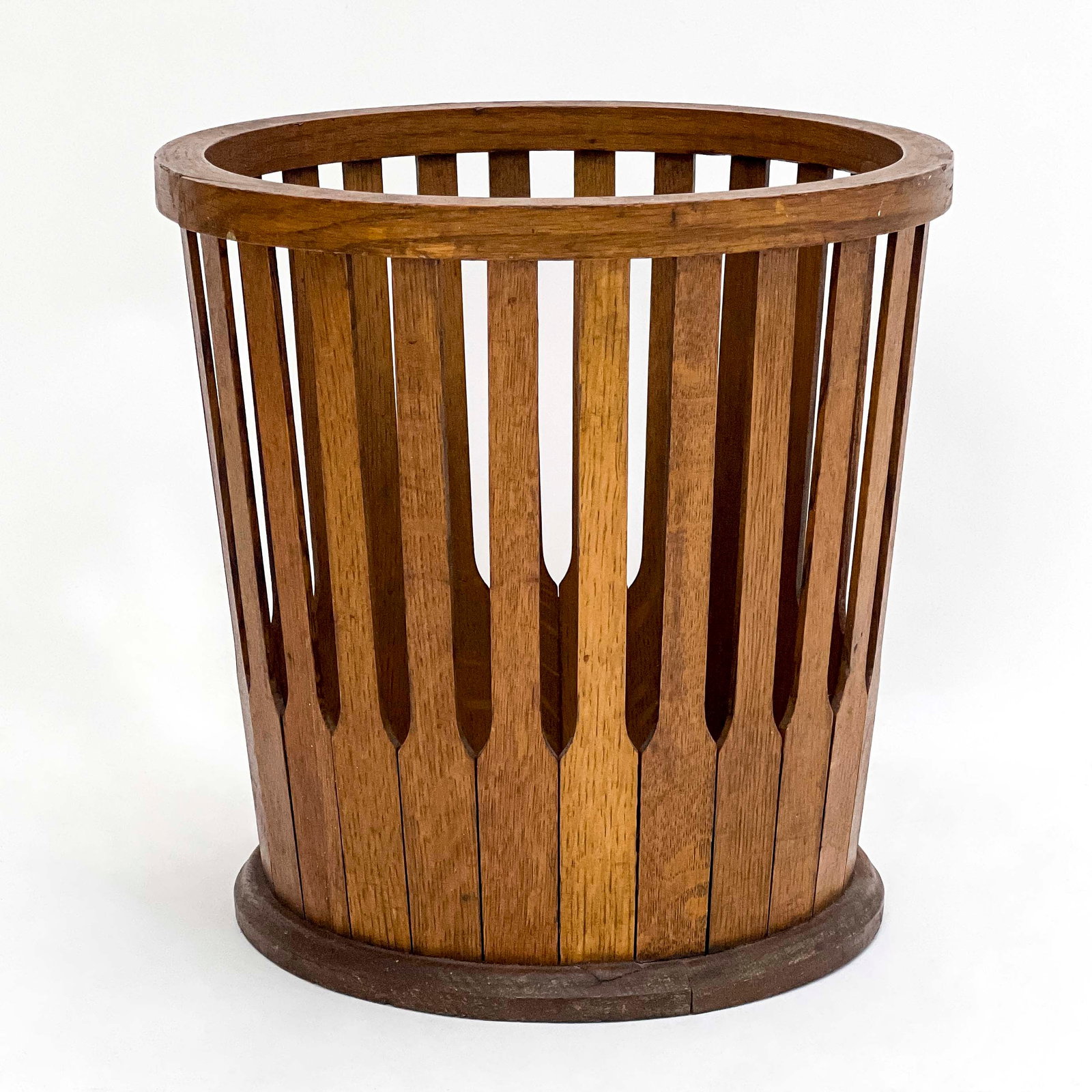 Shaker Style Slat Waste Basket (1 of 6)