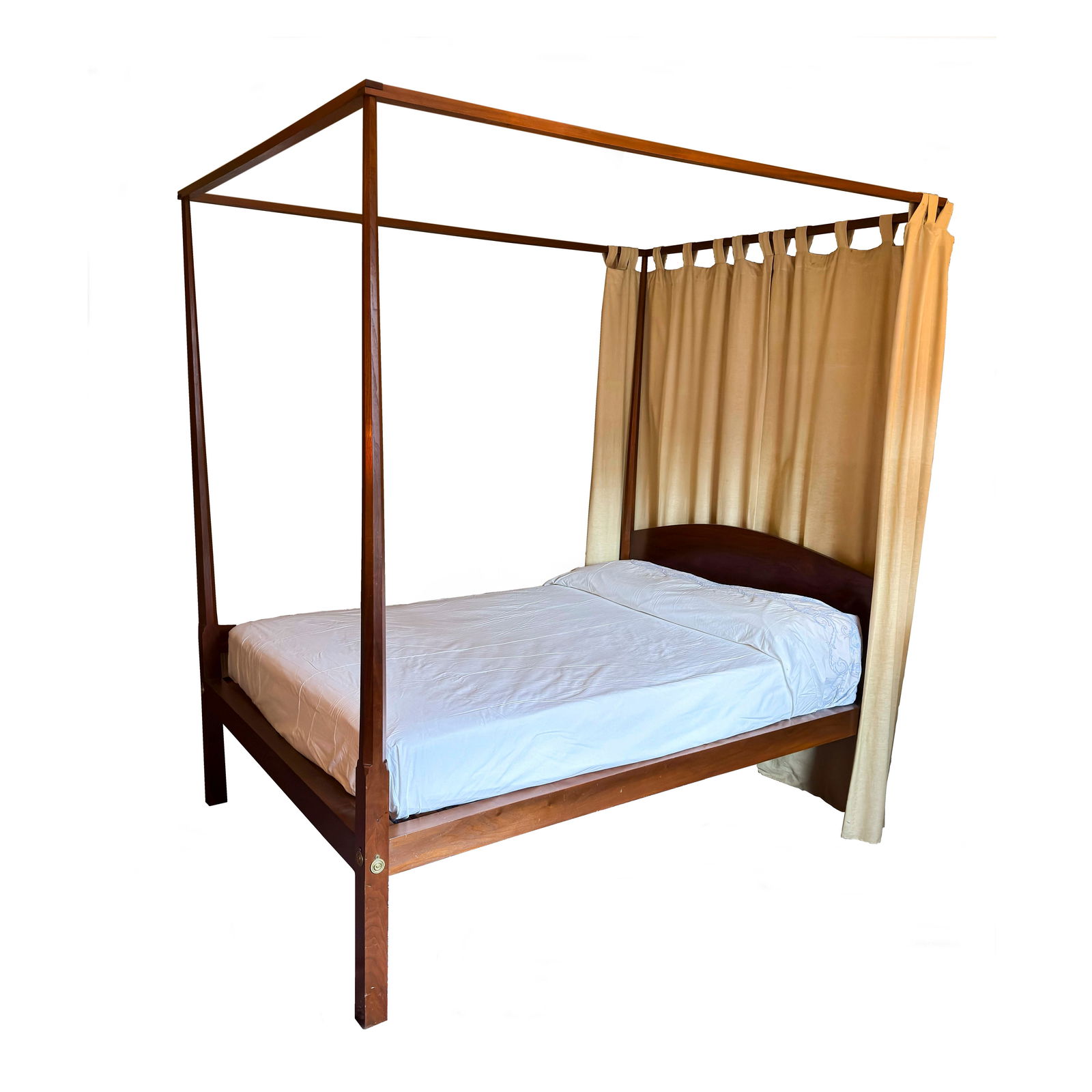 Irion Co. Furniture Makers - Pencil Post Canopy Bed (1 of 8)