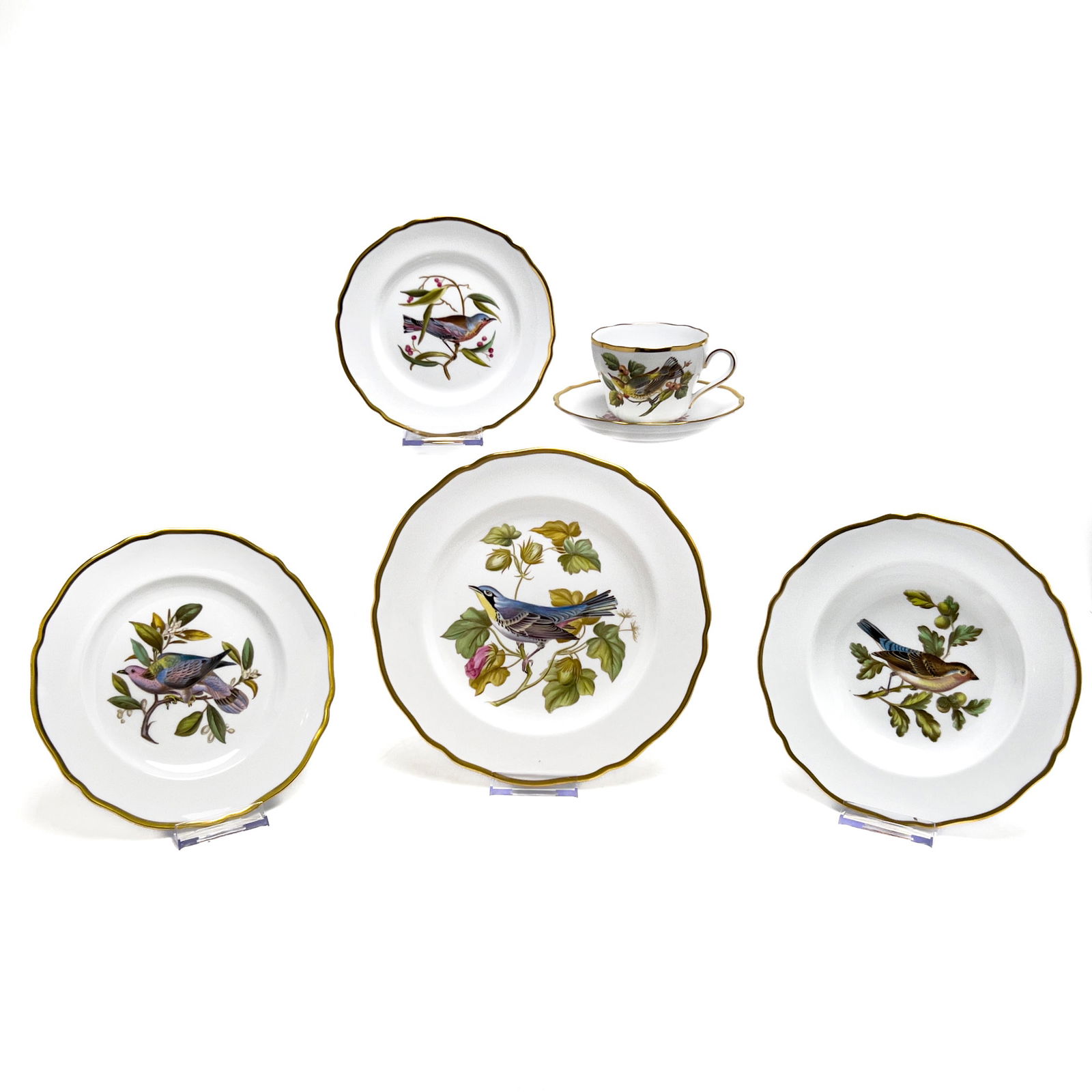 Spode - Copeland Audobon Partial Service, Group of 73: Lot 163 Spode British Manufacturer (Founded 1770) Copeland Audobon Partial Service, Group of 73 porcelain comprising partial dinnerware service for 12, including serving plate, 9 inch plates, 8 inch p