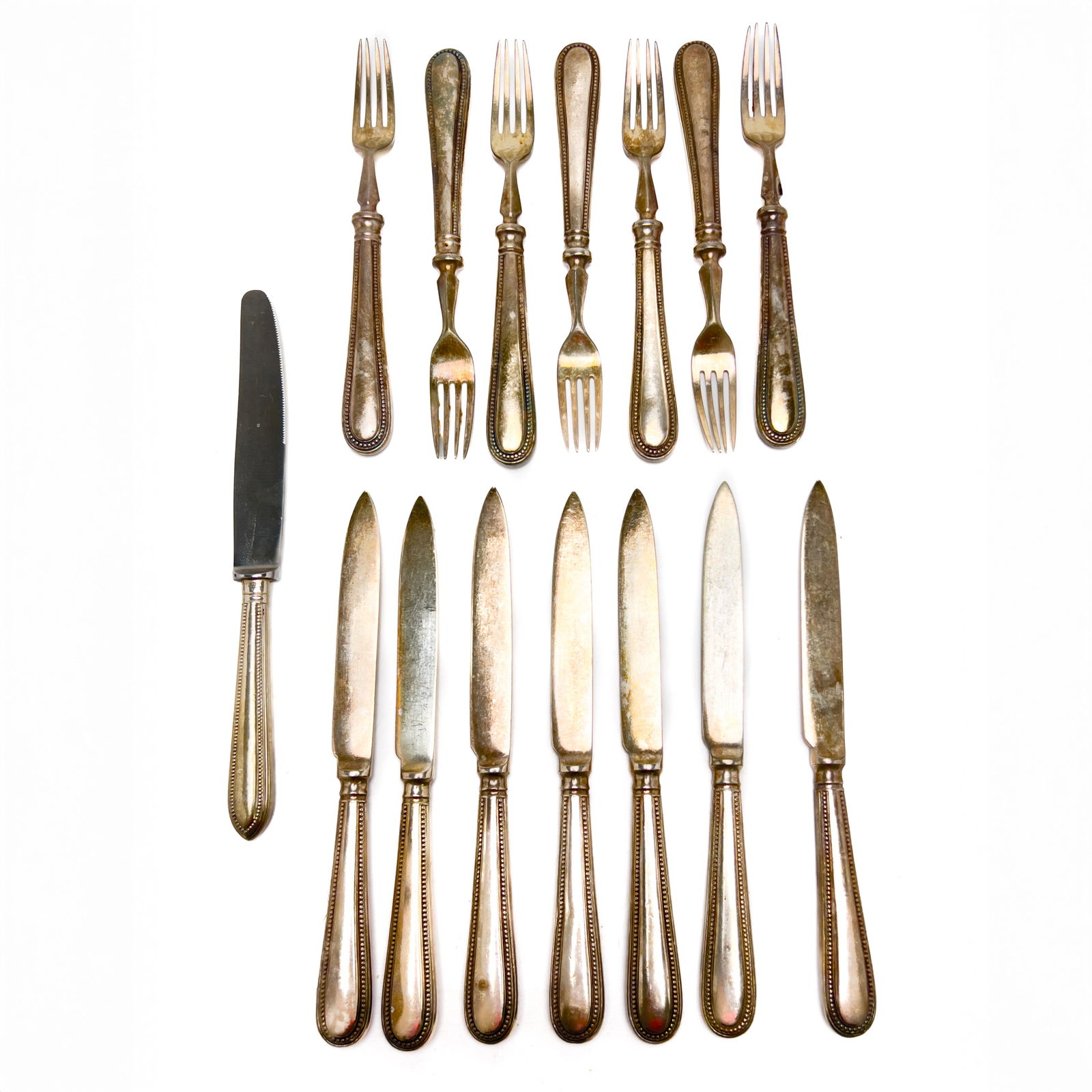 Mappin & Webb - Silverplate Flatware, Group of 15: Lot 123 Mappin & Webb English Manufacturer (Founded 1775) Silverplate Flatware, Group of 15 silverplate Comprising seven forks and eight knives with hallmarks knife length: 8 inches Provenance: The Es