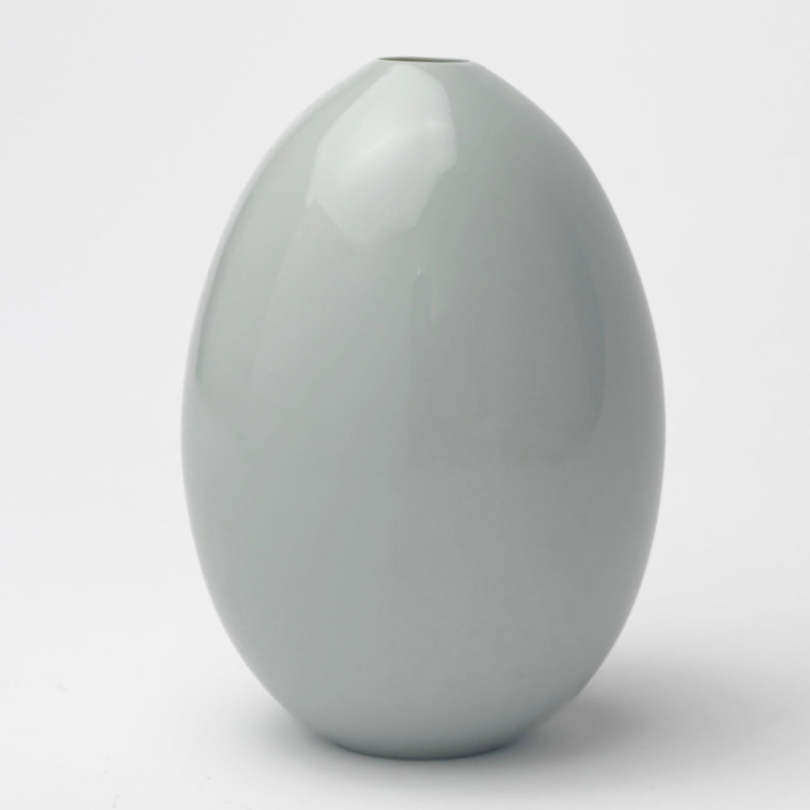 Ted Muehling - Nymphenburg Large Egg Vase (celadon): Lot 177 Ted Muehling American (b. 1953) Nymphenburg Large Egg Vase (celadon) porcelain height: 5 7/8 inches Provenance: The Estate of Richard Flood, Writer, Curator, and Former Editor of Artforum