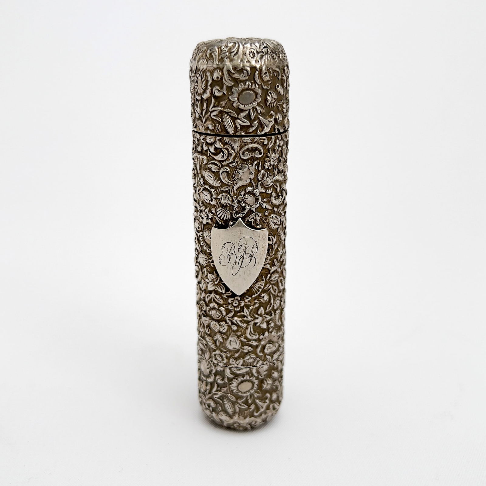 English Silver Victorian Vinaigrette: Lot 121 English Silver Victorian Vinaigrette (1883) sterling and glass Ornate sterling silver Victorian vinaigrette by Horton & Allday total approximate inclusive weight: 32 grams hallmarked height: