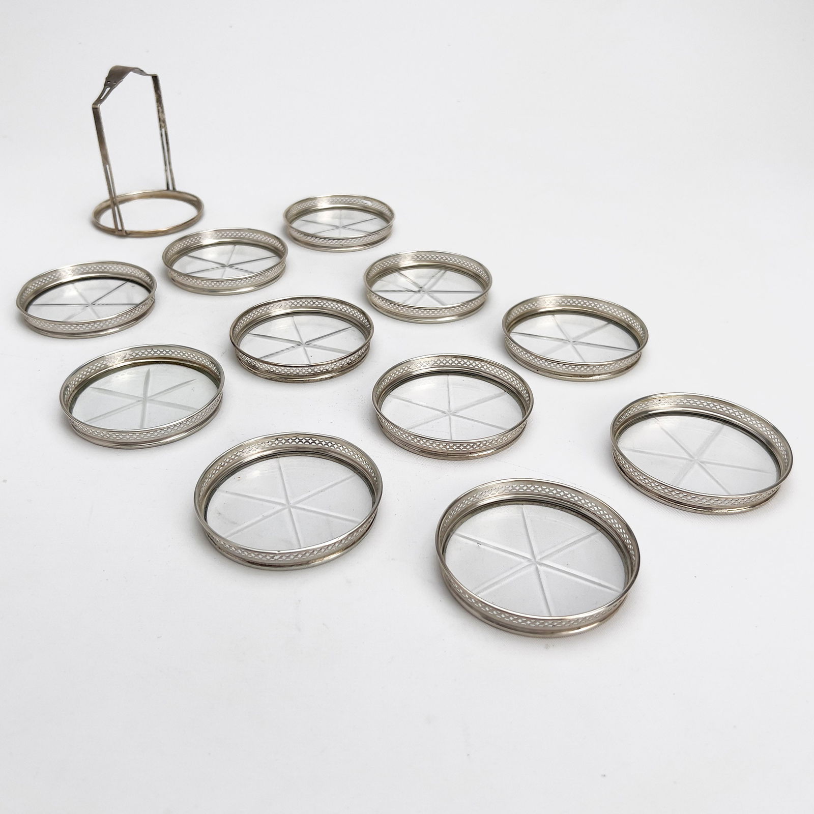 Silver Serviceware and Serving Pieces - 2